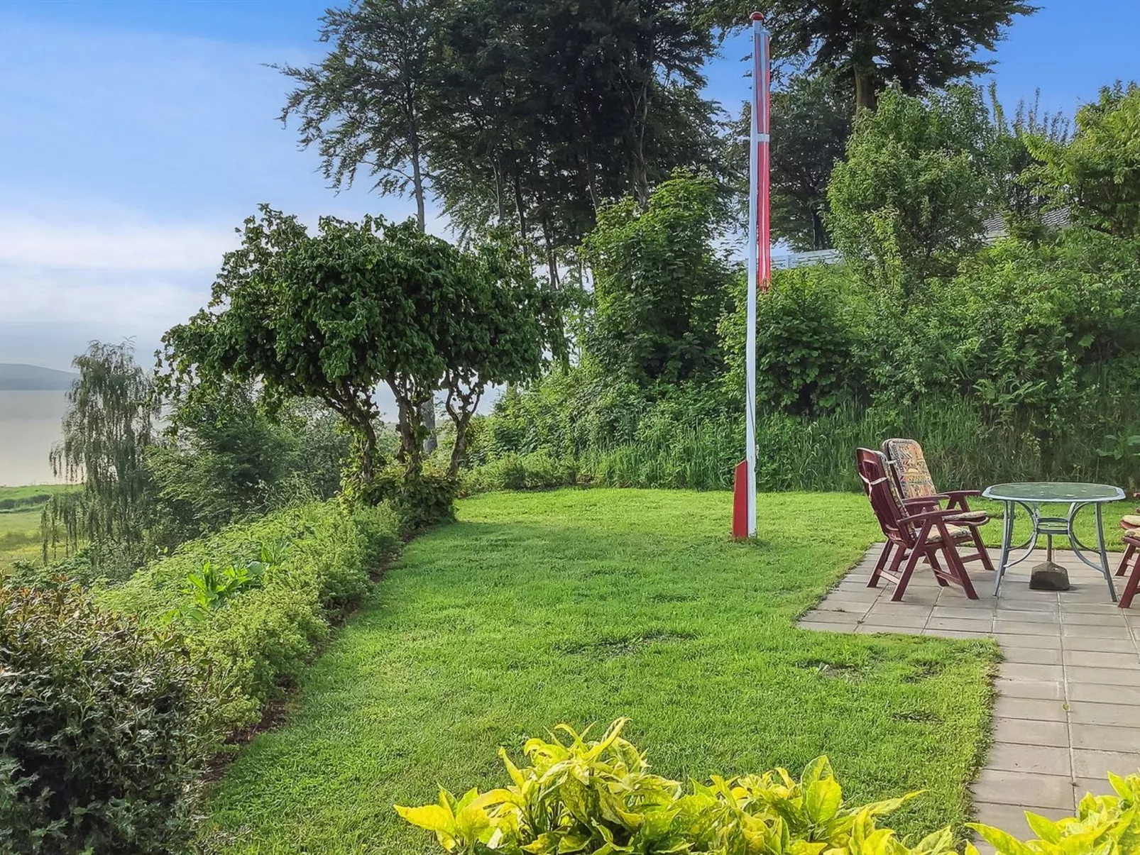 "Launo" - 150m to the fjord-Buiten