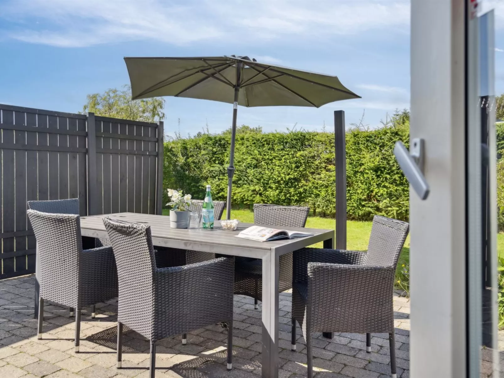 "Mena" - 200m from the sea-Buiten