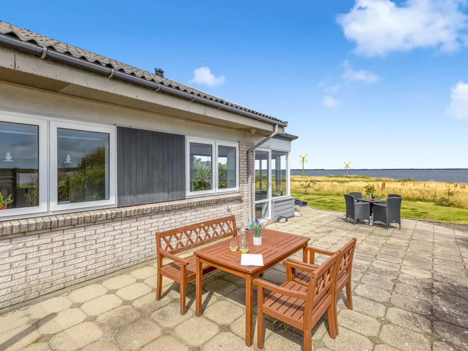 "Bibbi" - 20m to the fjord-Buiten