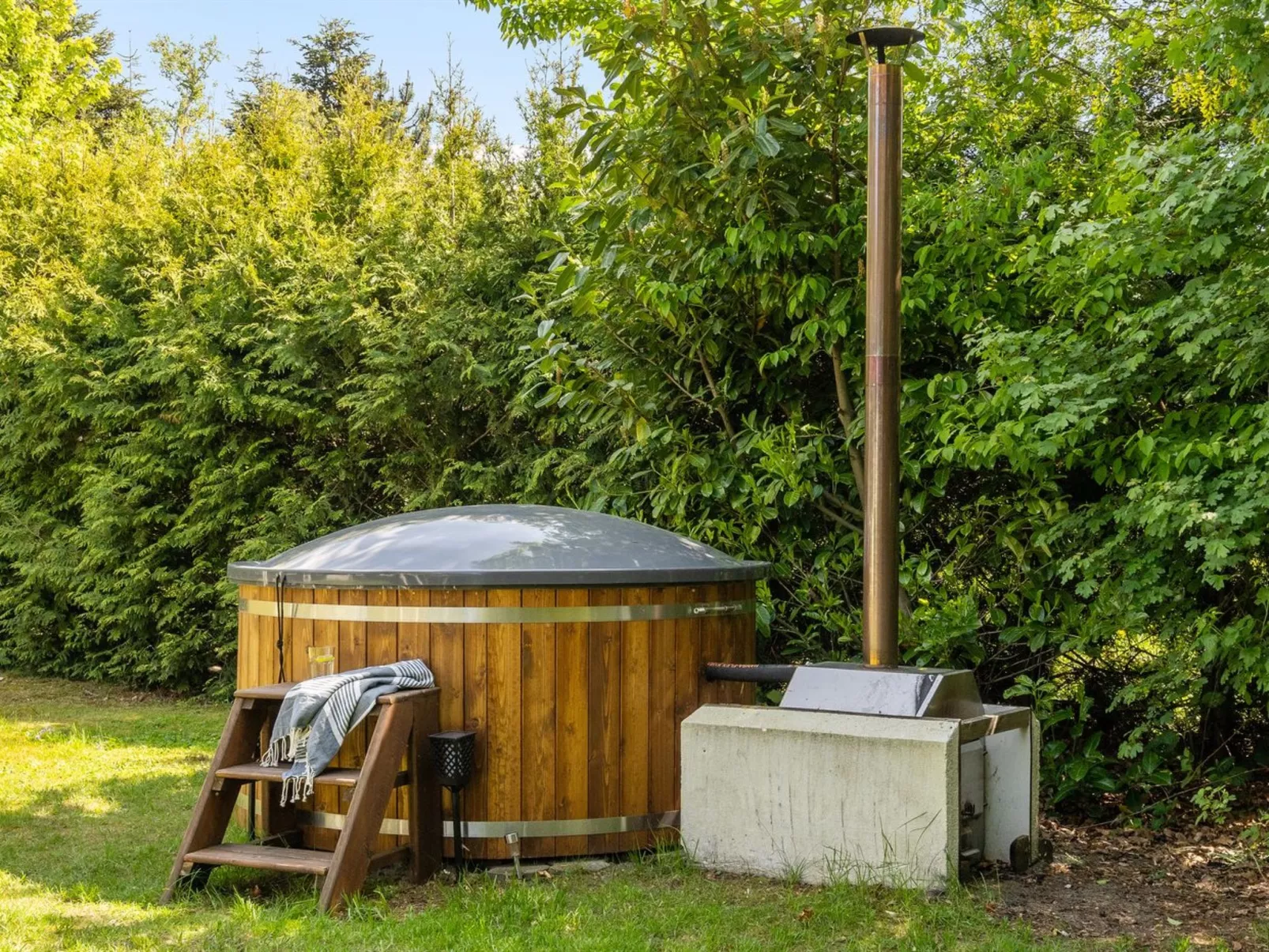 "Ulrike" - 600m to the fjord-Binnen