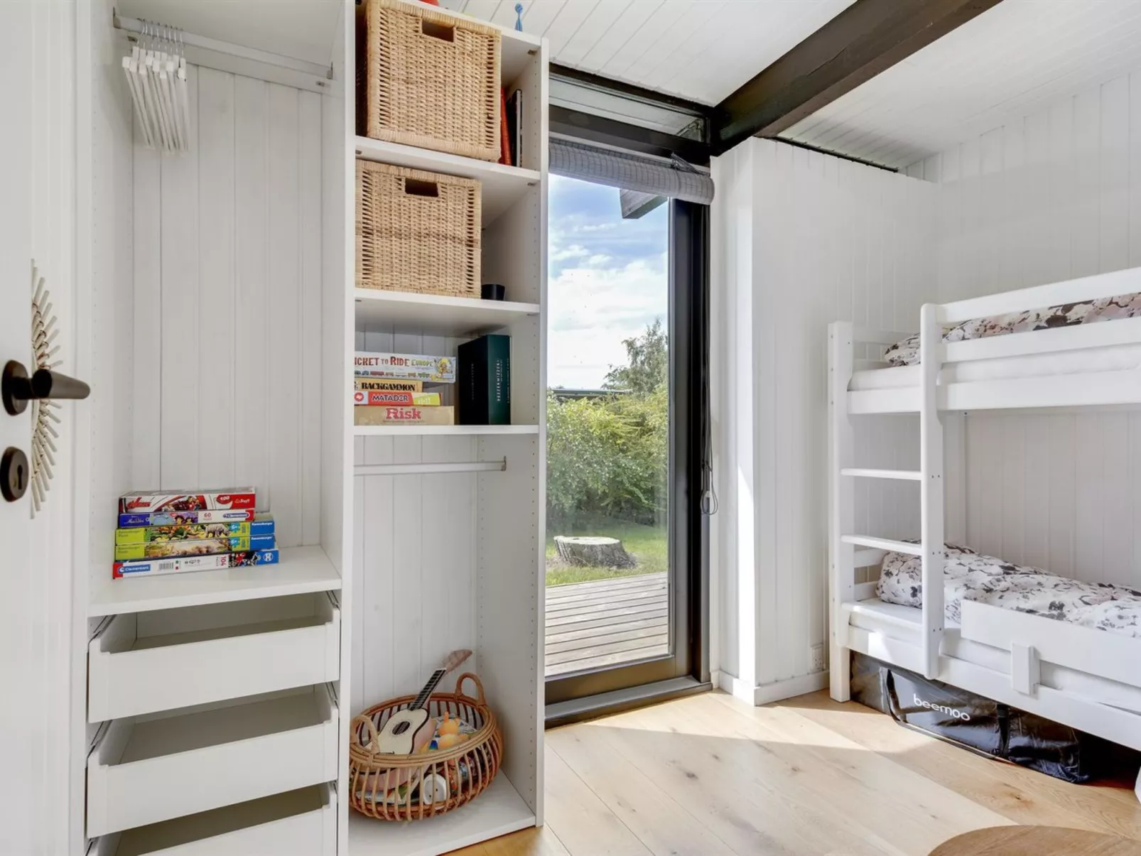 "Hævnir" - 1km from the sea-Binnen