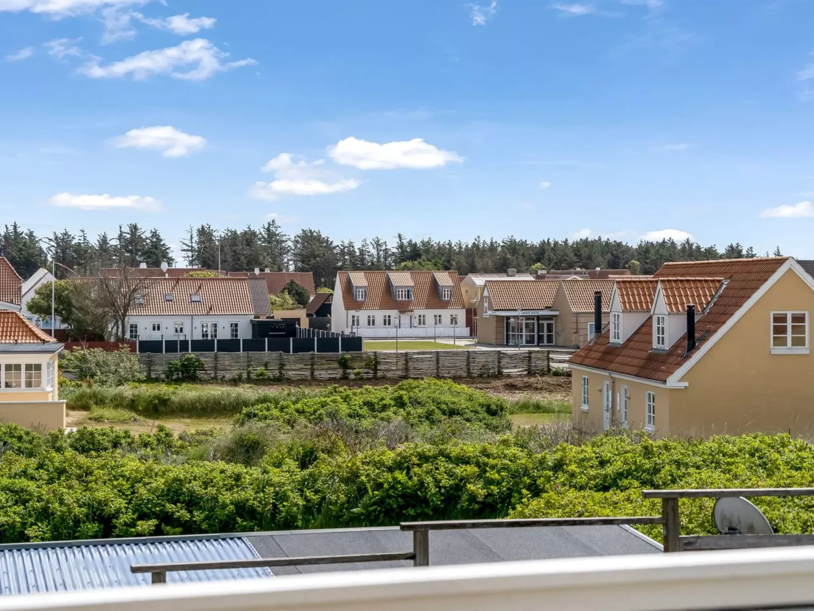 "Jördis" - 150m from the sea-Buiten