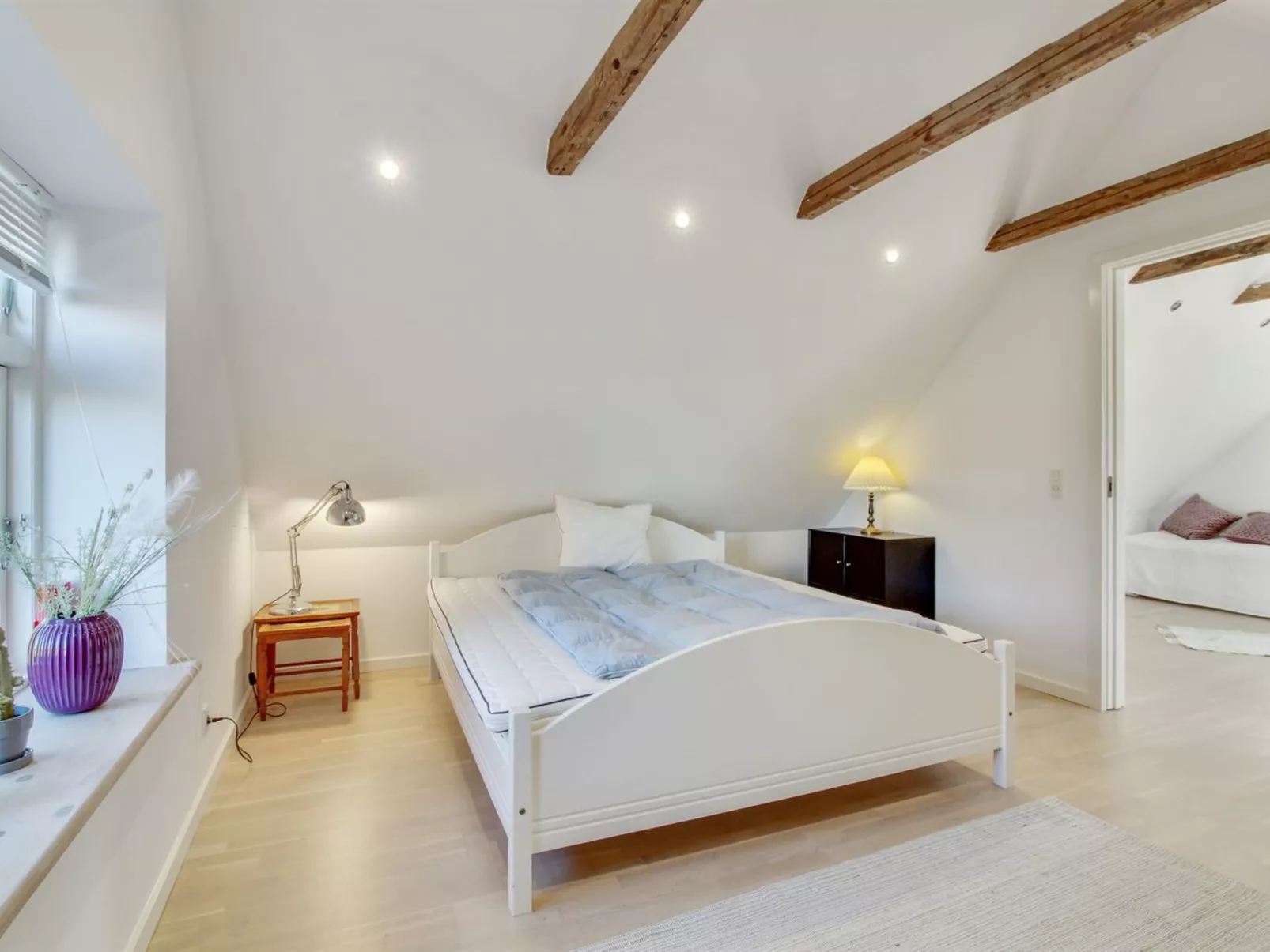 "Iara" - 6km from the sea-Binnen