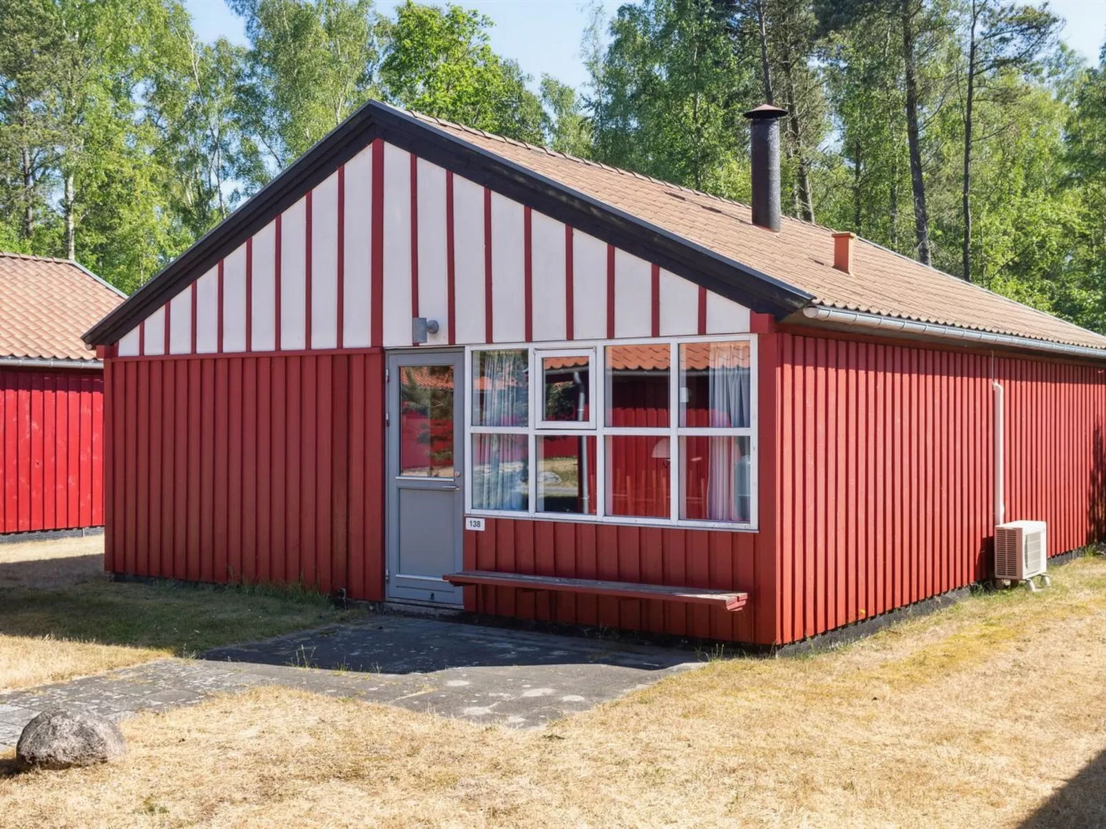 "Ferbine" - 400m from the sea-Buiten