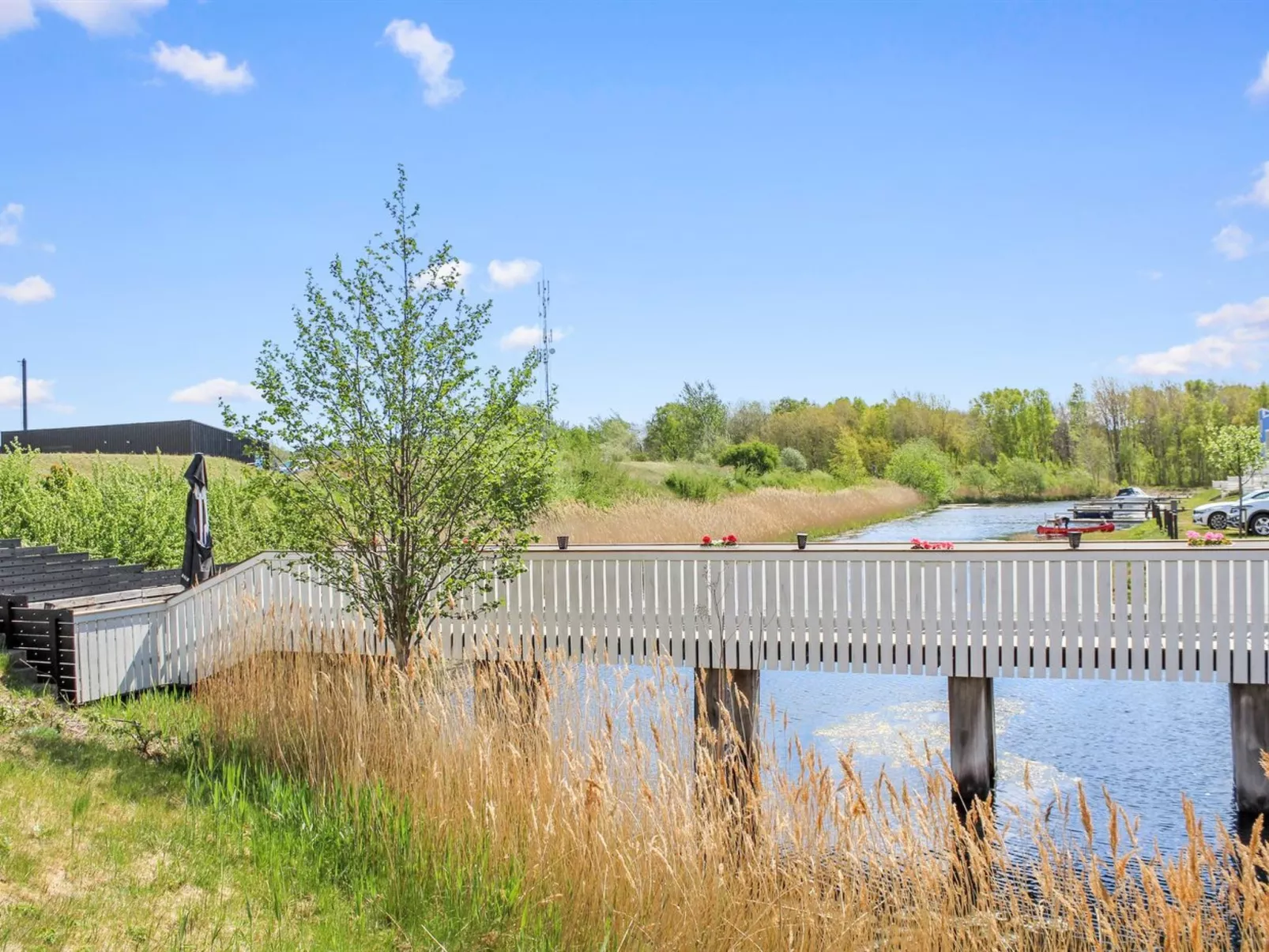 "Milo" - 5m from the sea-Binnen