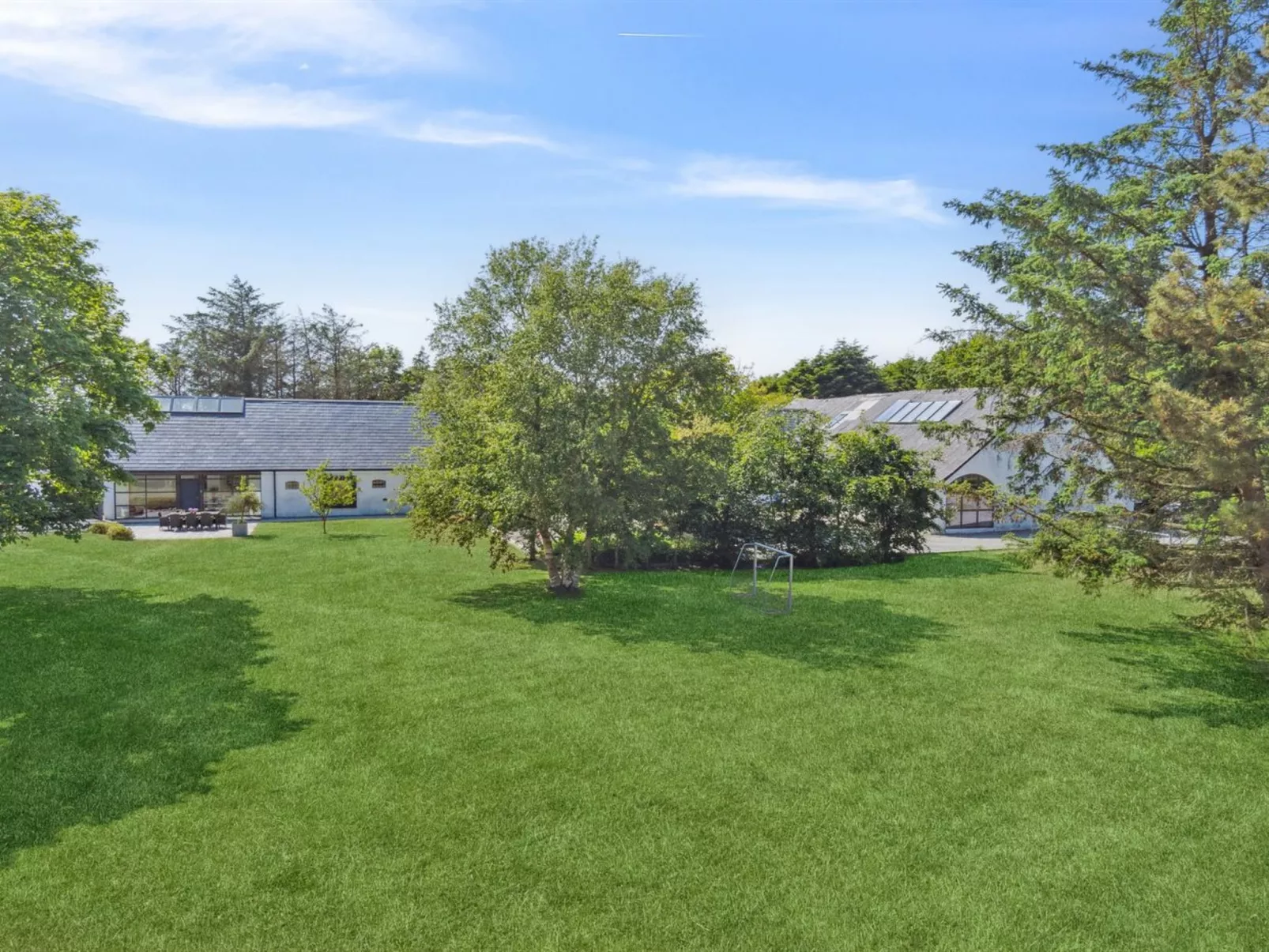 "Thilo" - 2.3km from the sea-Buiten