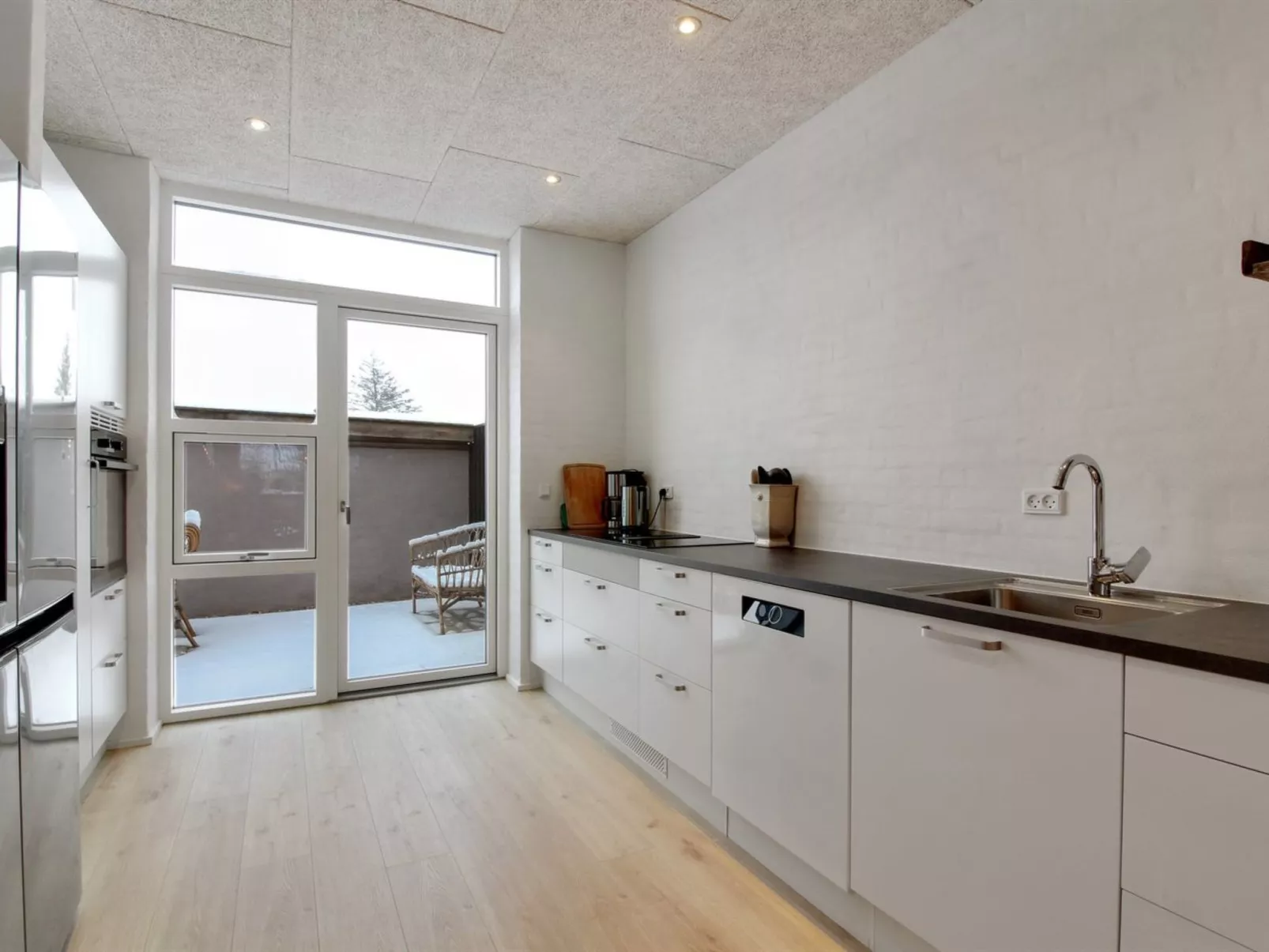 "Klaudius" - 2km from the sea-Binnen