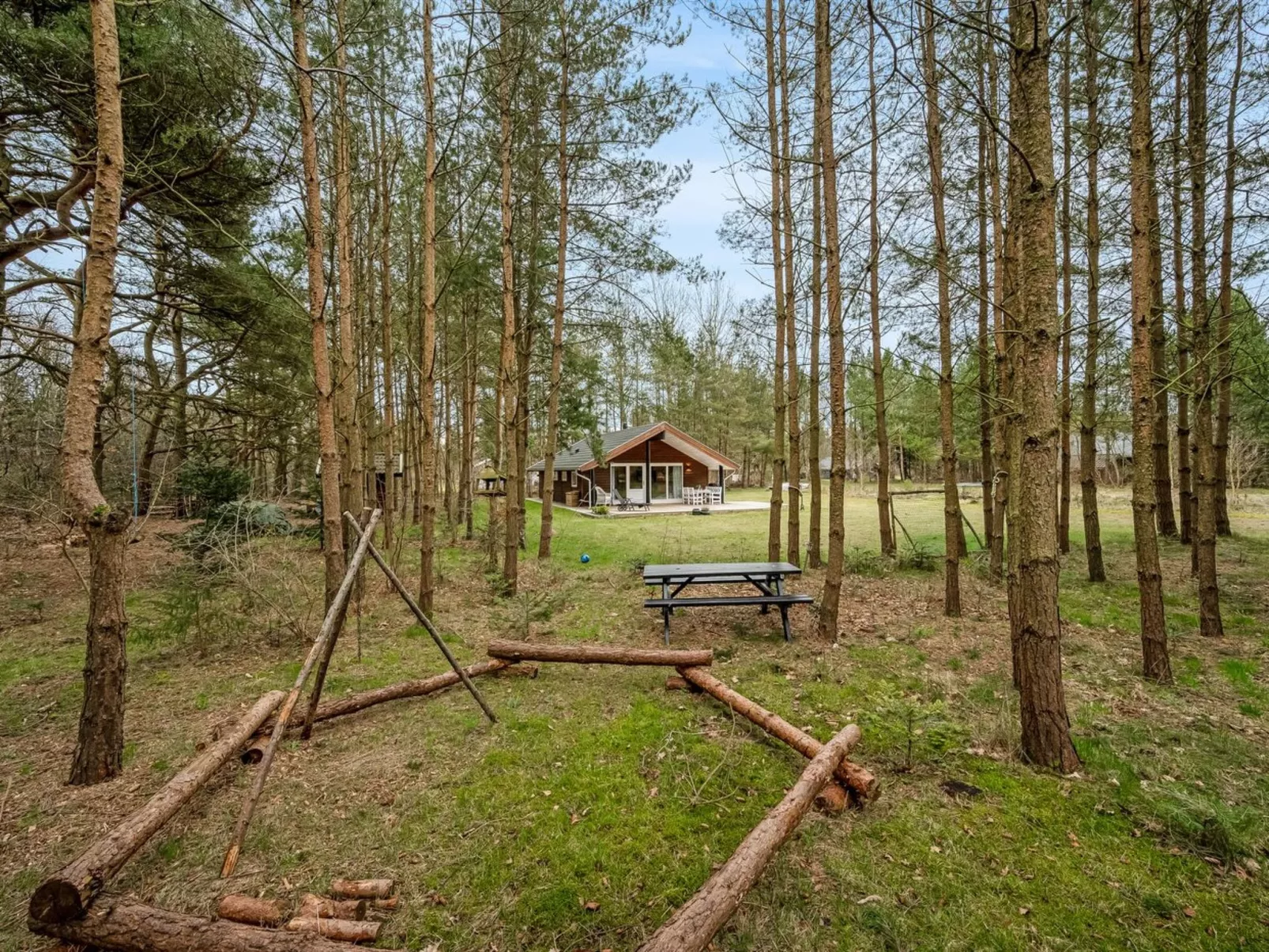 "Aman" - 700m to the fjord-Buiten