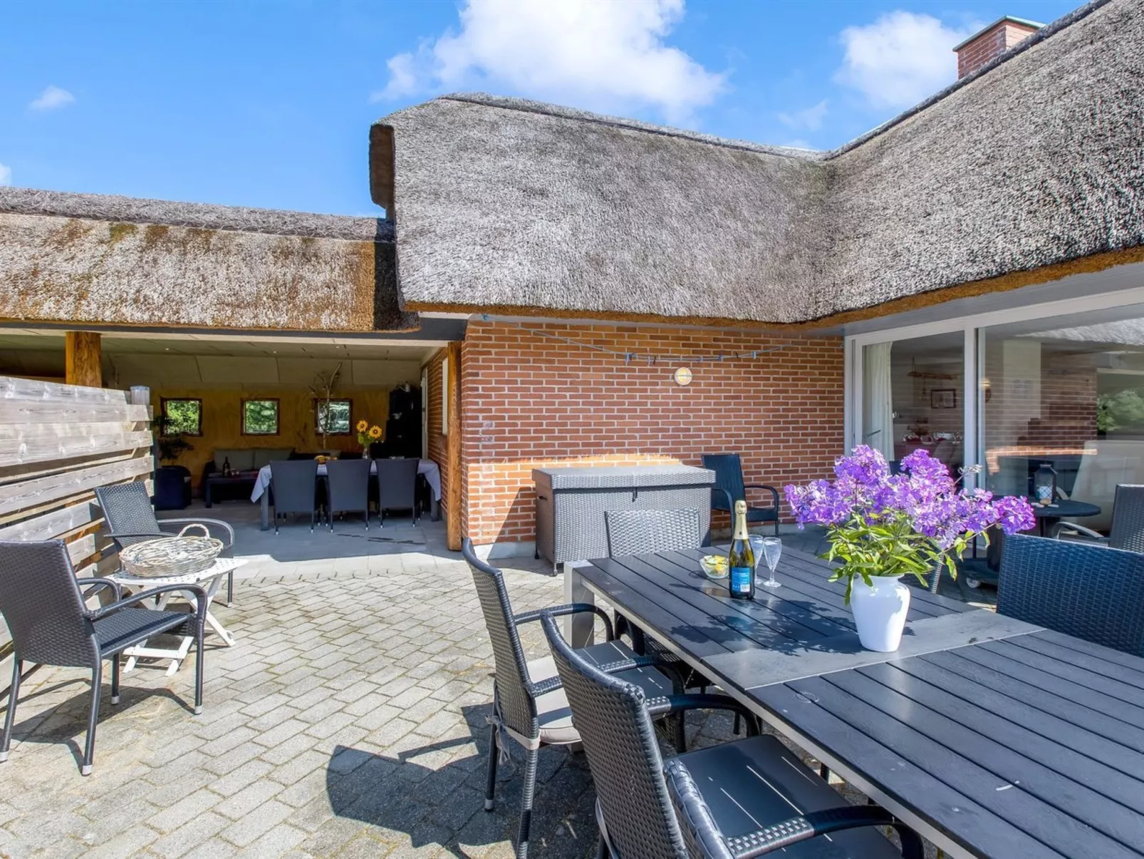 "Arja" - 2.2km from the sea-Buiten