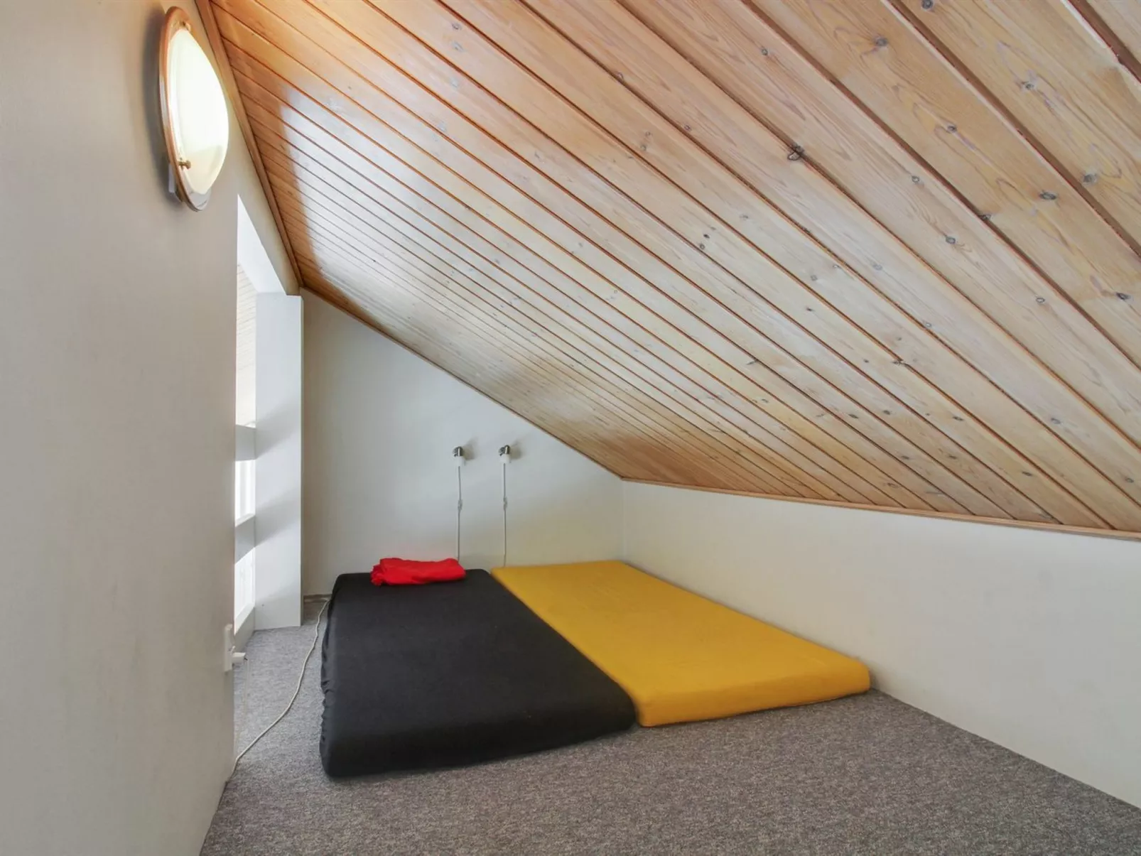 "Verner" - 500m from the sea-Binnen