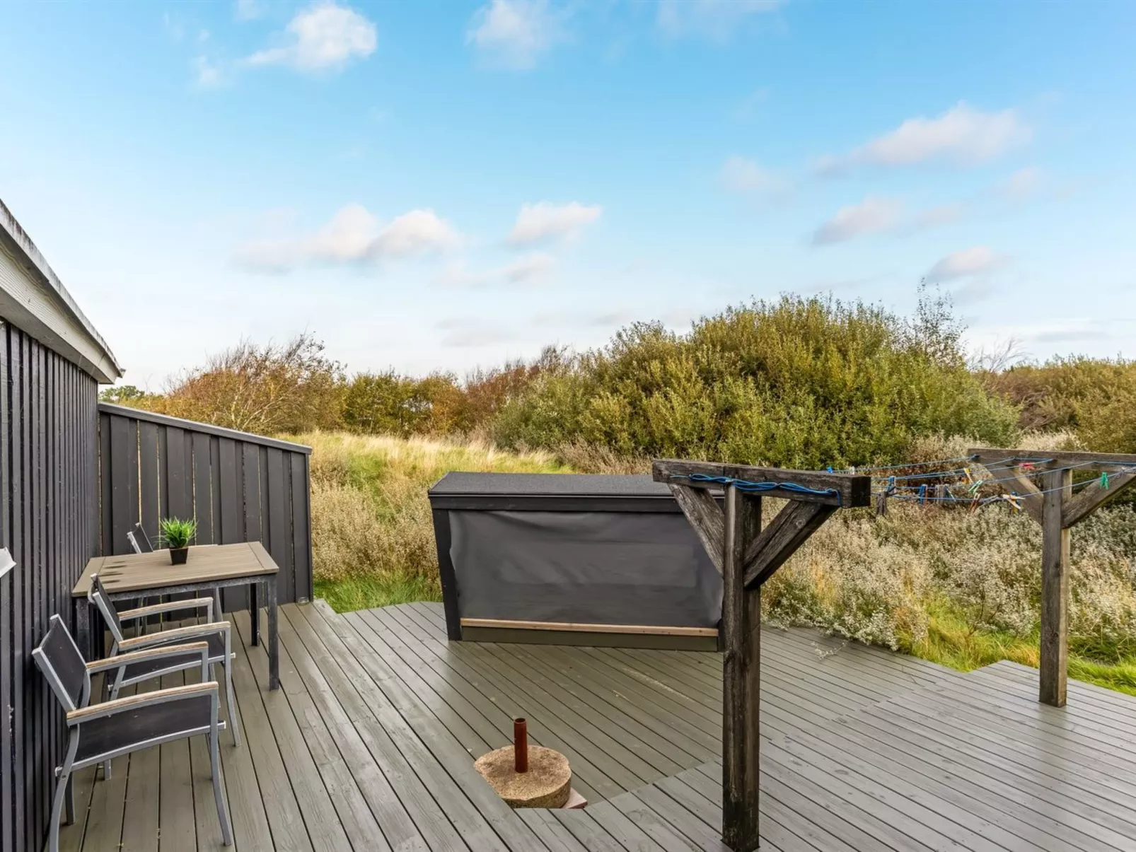 "Casandra" - 600m from the sea-Buiten