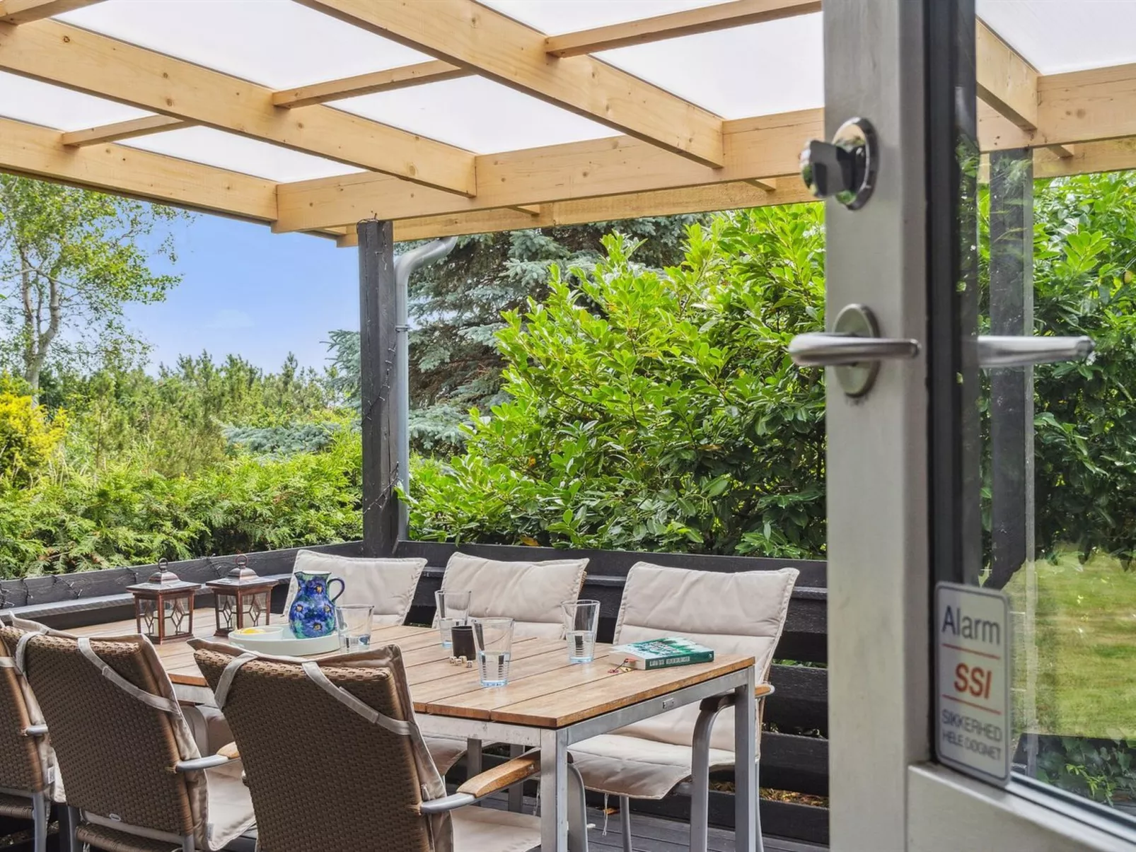 "Margit" - 10m from the sea-Buiten