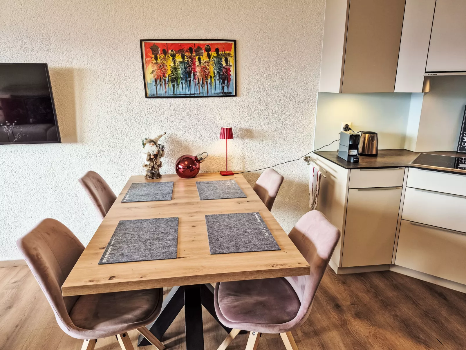 Les Essampilles 25-Binnen