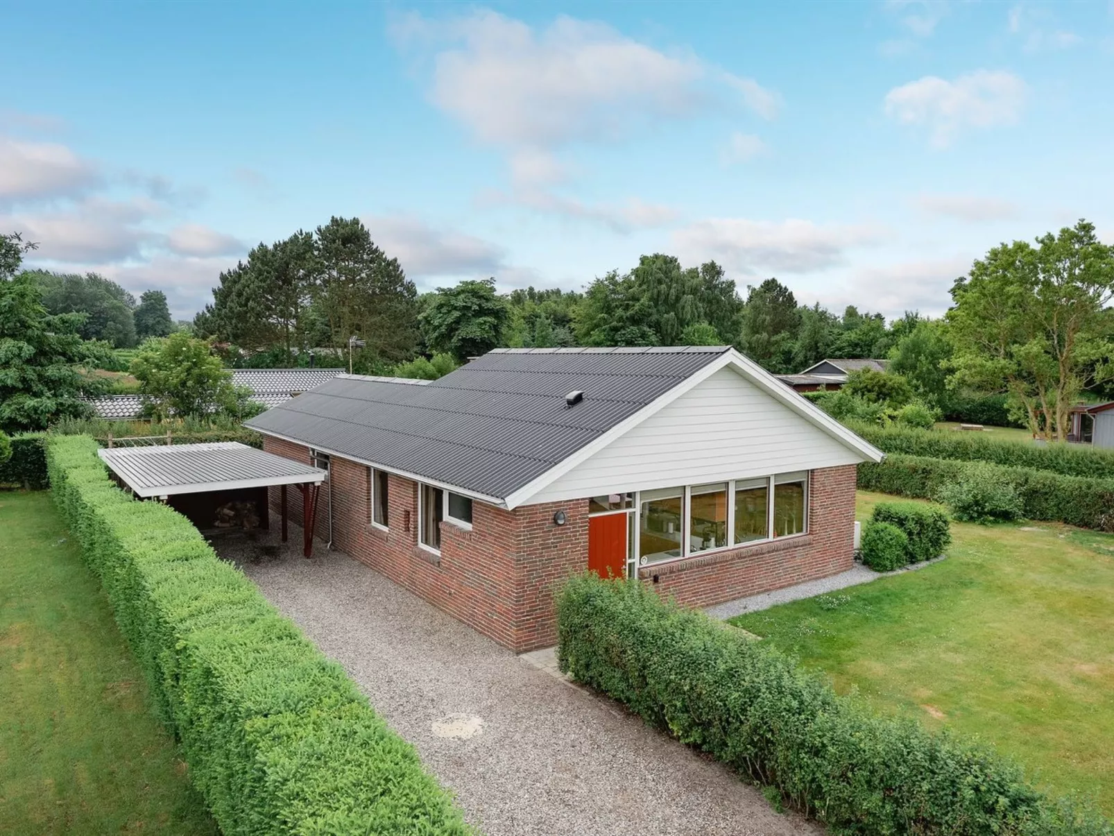 "Birge" - 200m from the sea-Buiten