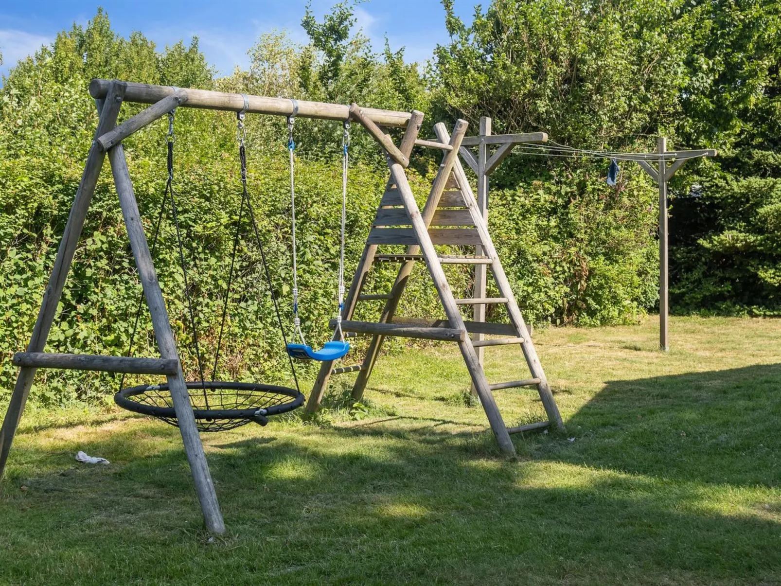 "Winona" - 300m from the sea-Buiten