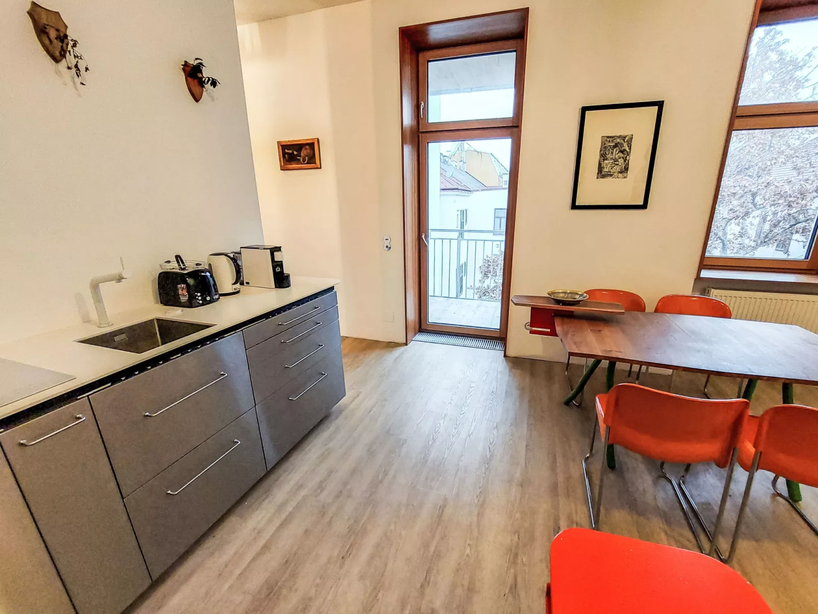 Happy Pasetti-Binnen