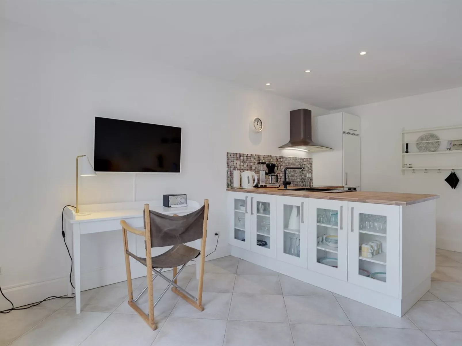 "Aamunde" - 100m from the sea-Binnen