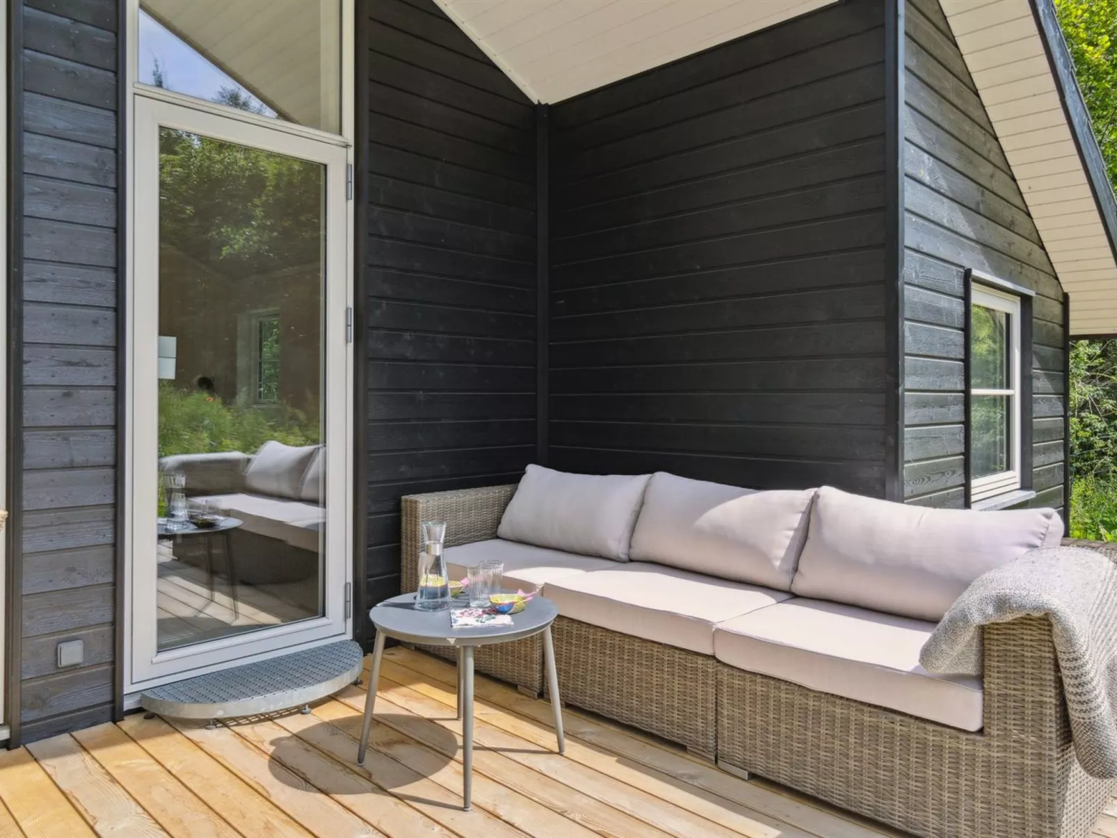 "Jonnhild" - 450m from the sea-Buiten