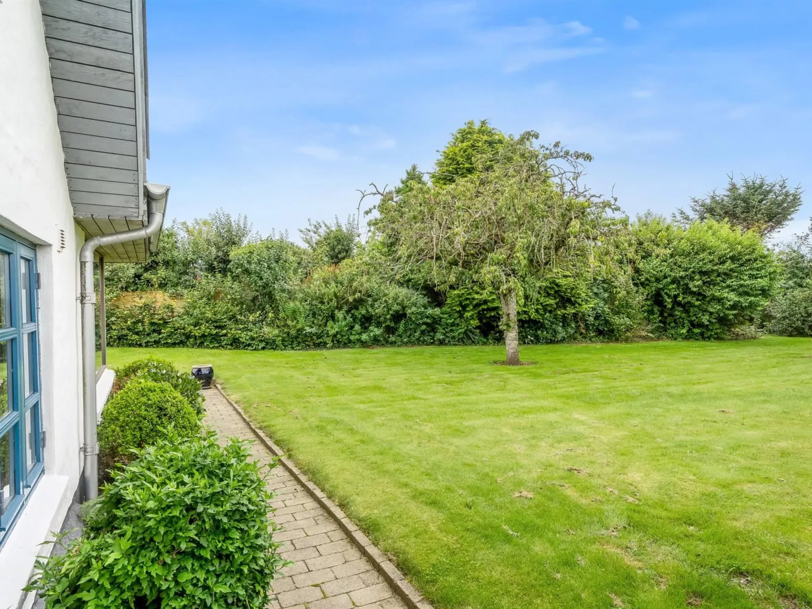 "Aliza" - 300m to the fjord-Buiten