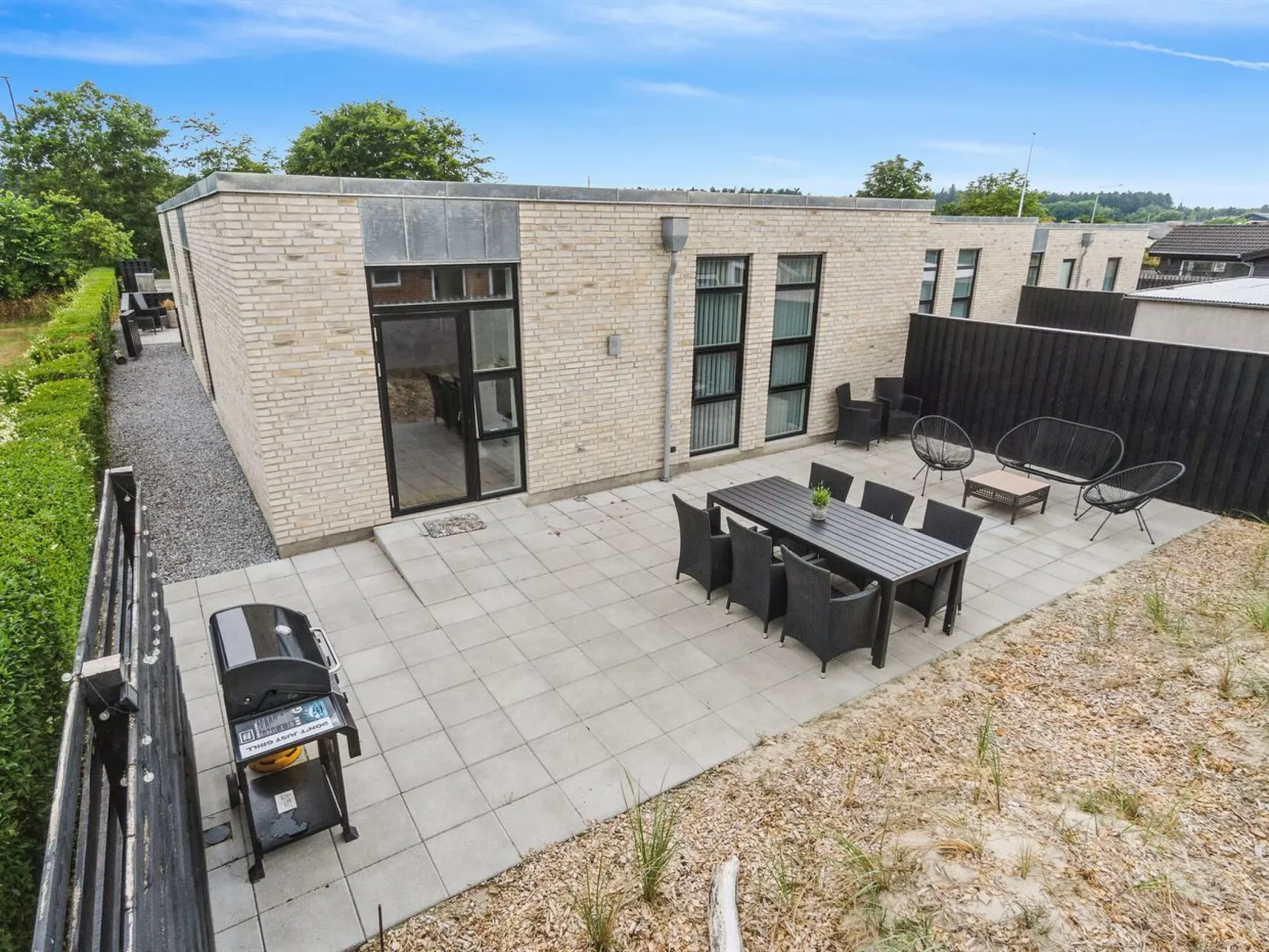 "Laulu" - 2km from the sea-Buiten