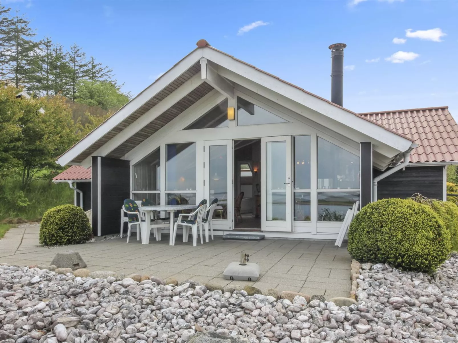 "Pirkka" - 50m to the fjord-Buiten