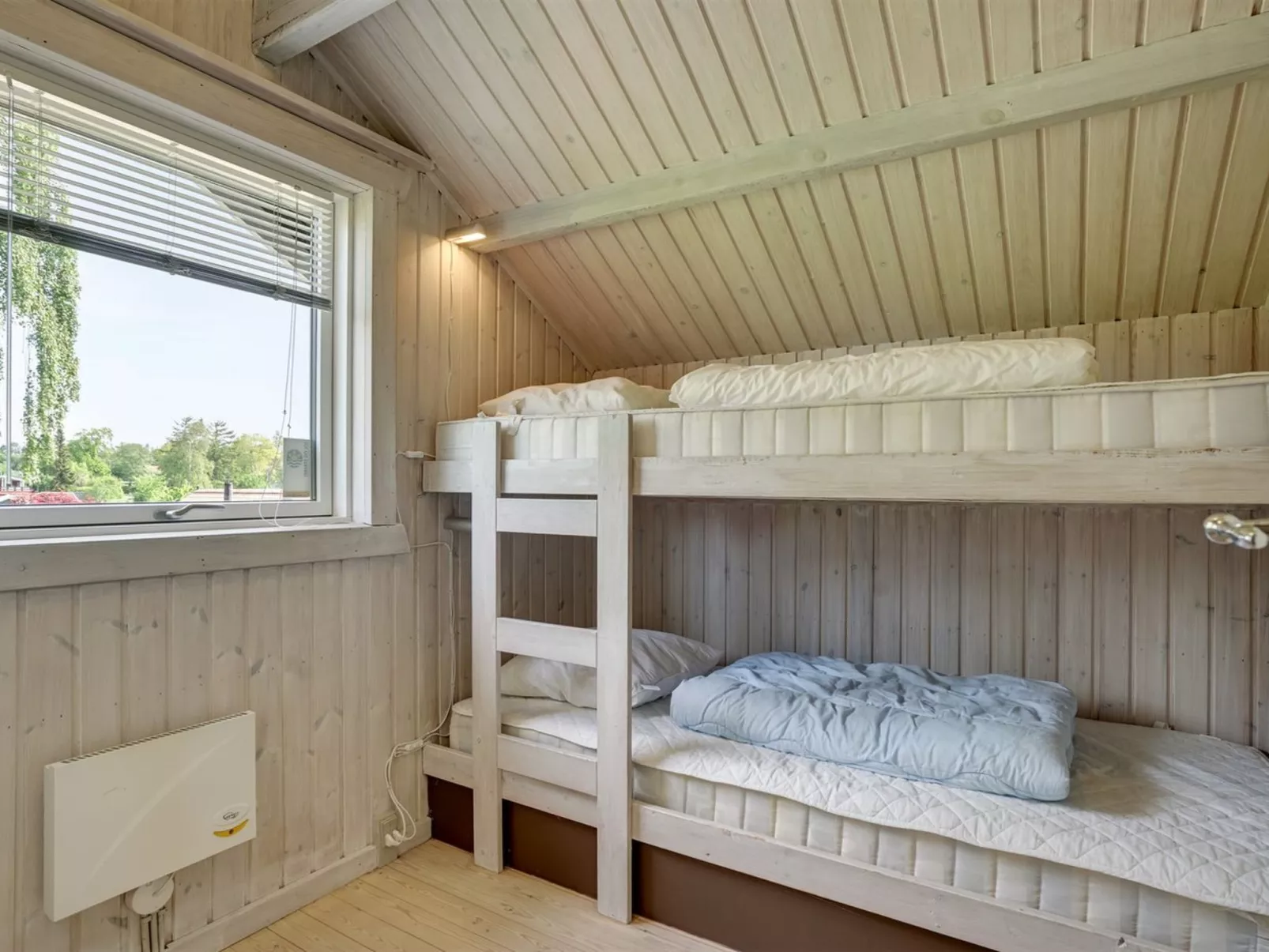 "Dea" - 850m from the sea-Binnen