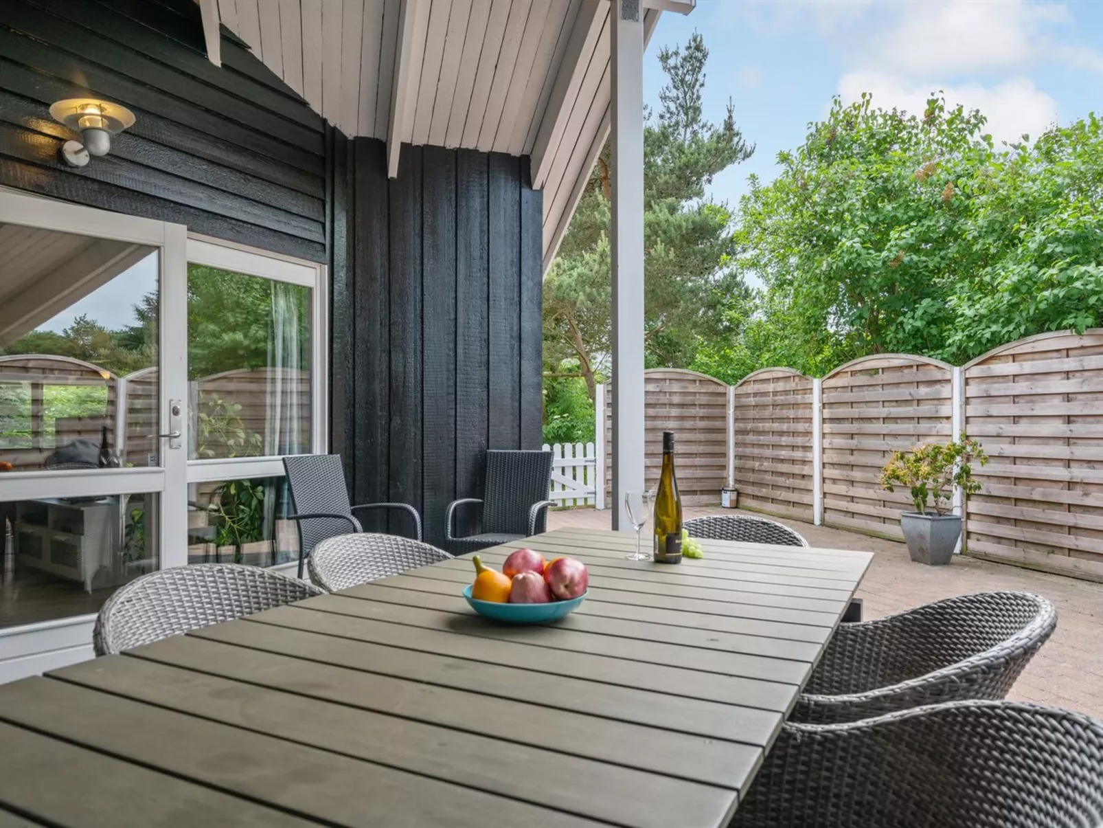 "Hithin" - 800m from the sea-Buiten