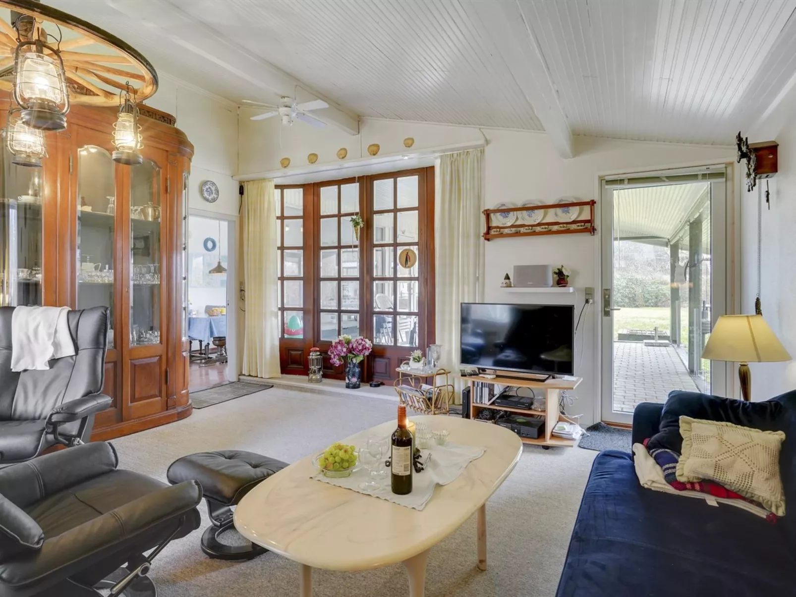 "Simon" - 225m from the sea-Binnen