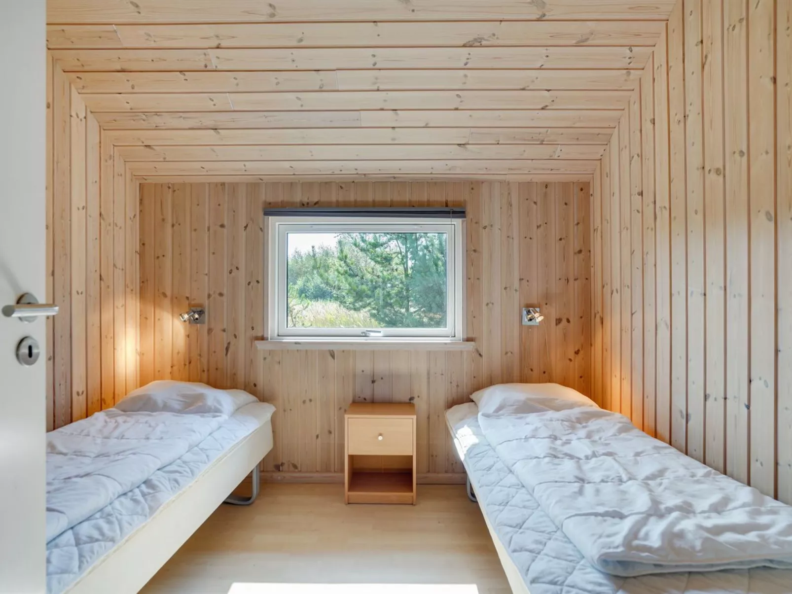 "Vilvi" - 500m from the sea-Binnen