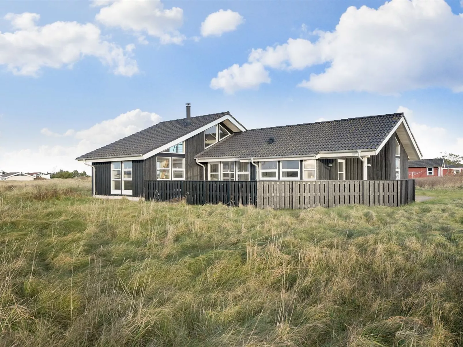 "Rodna" - 452m from the sea-Buiten