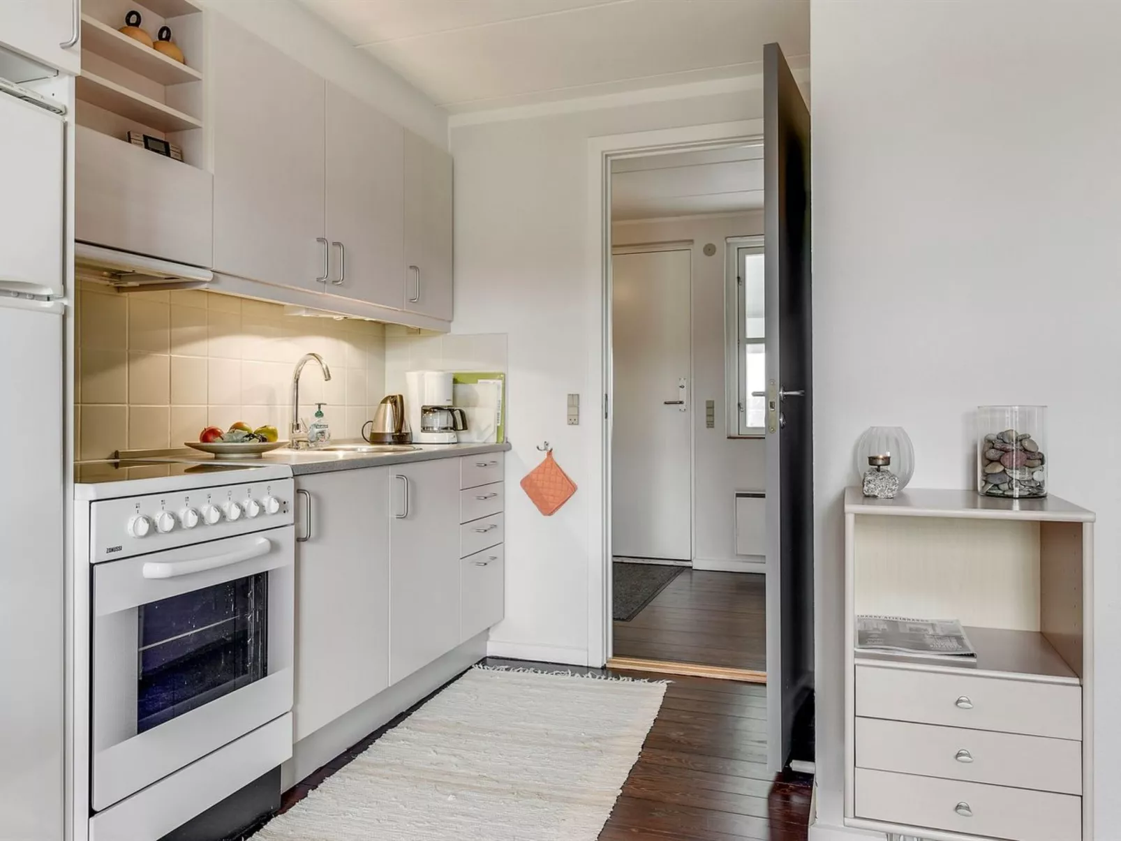 "Enrica" - 1km from the sea-Binnen