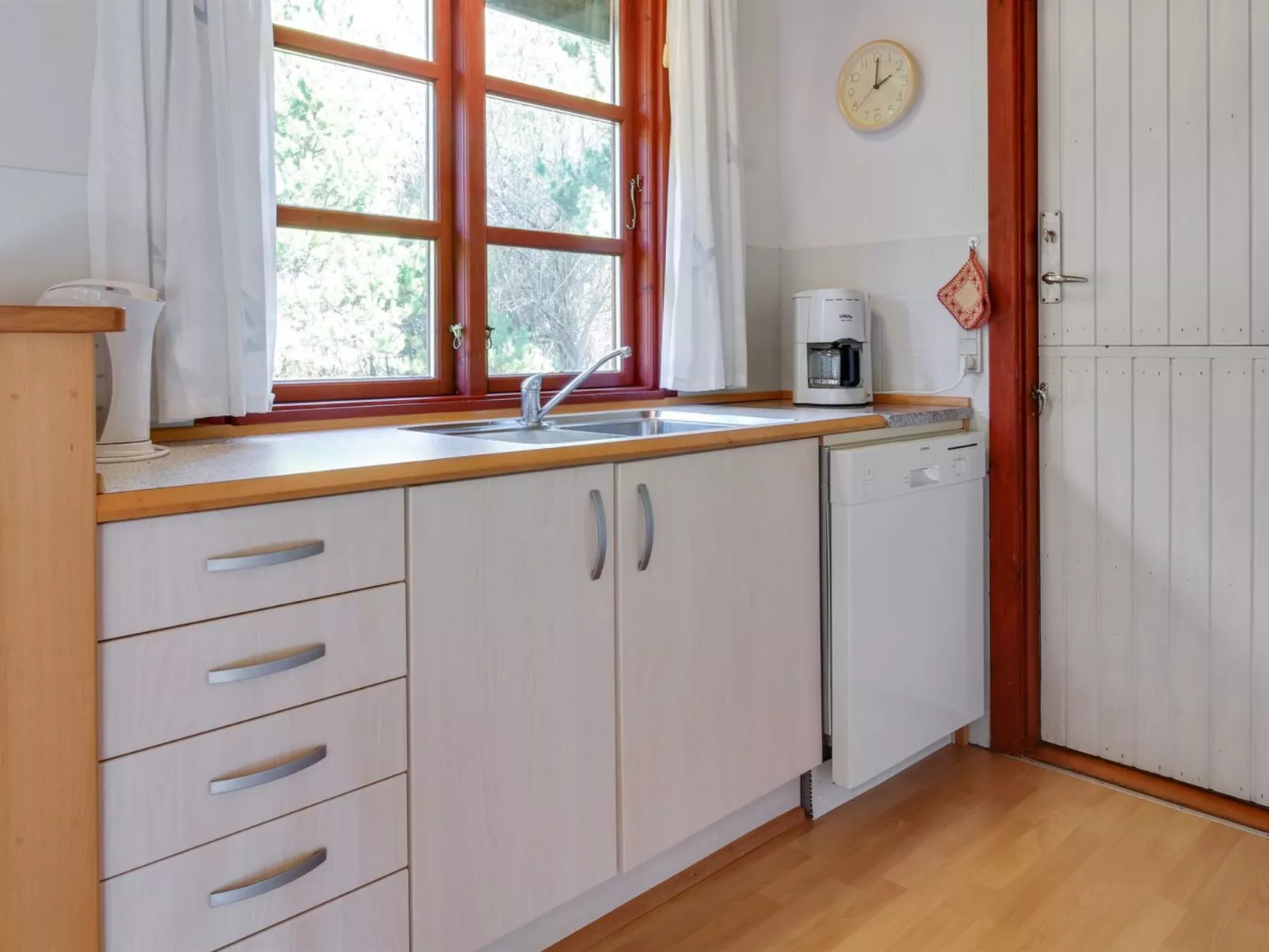 "Grette" - 1.5km from the sea-Binnen