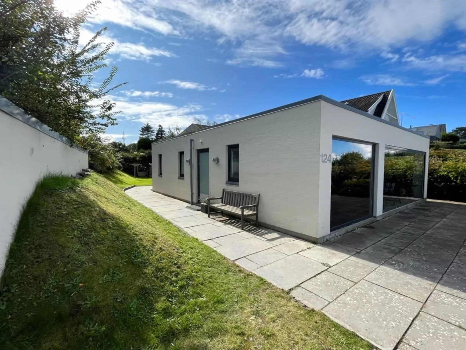 "Laila" - 50m from the sea-Buiten