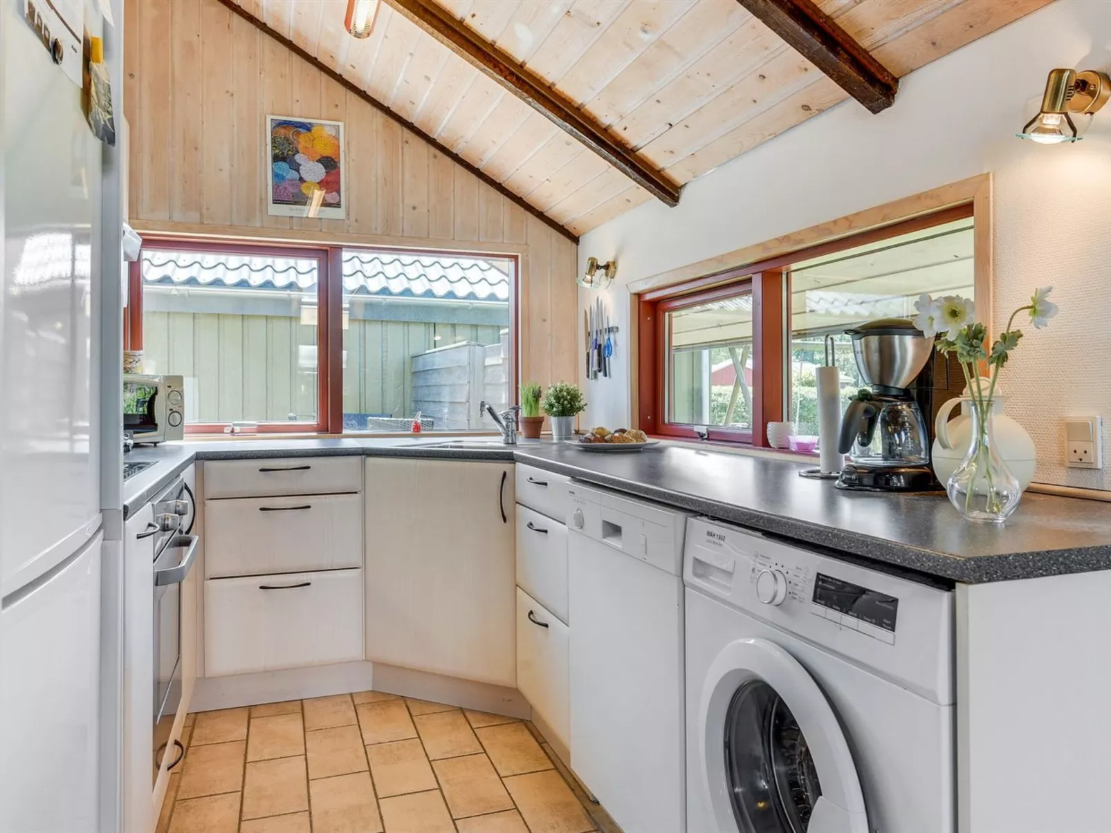 "Ofelia" - 500m to the fjord-Binnen