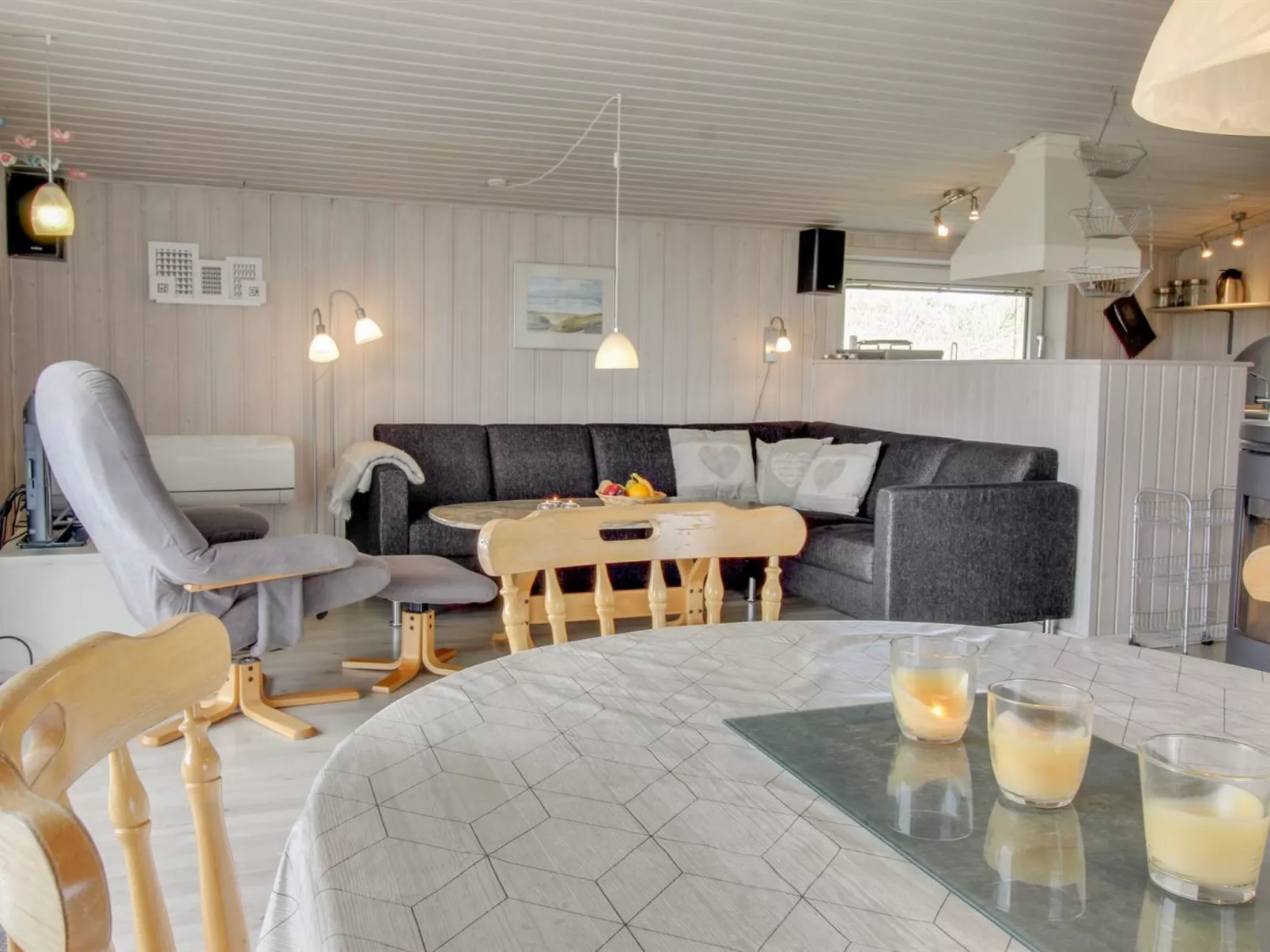 "Laurens" -  from the sea-Binnen