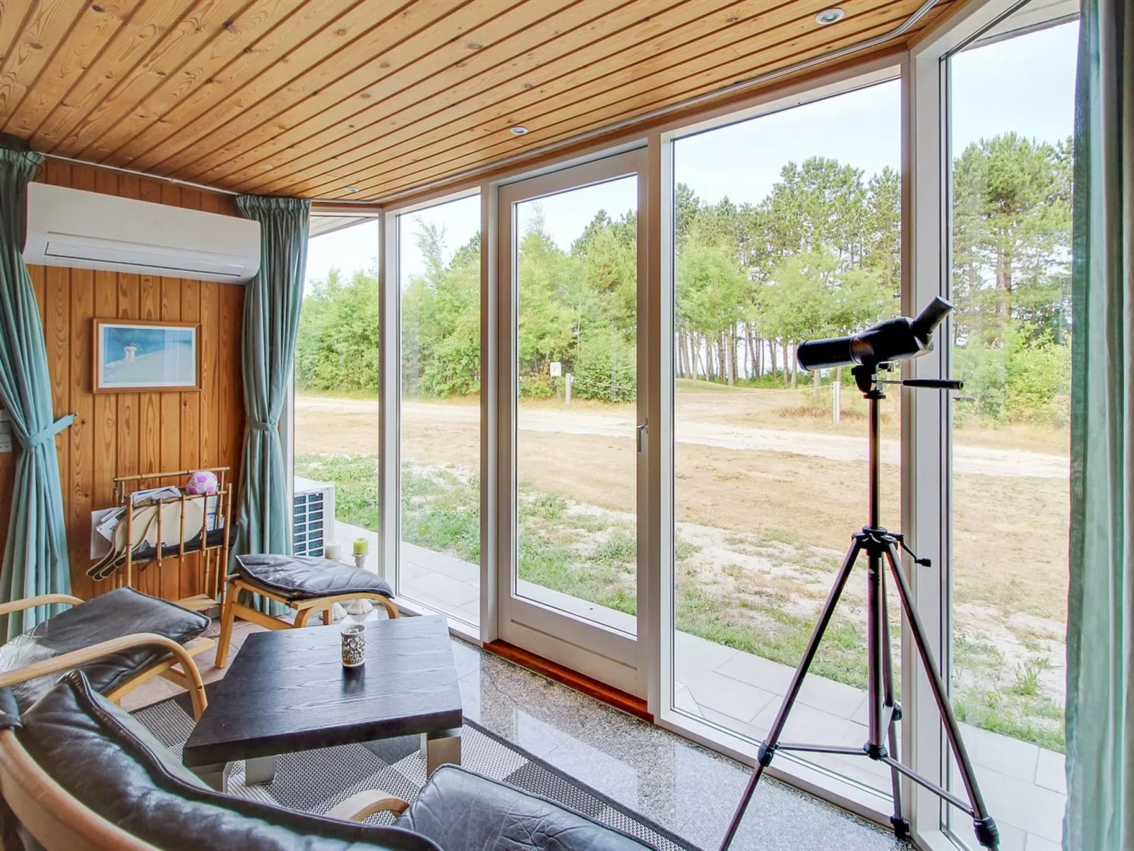 "Eldina" - 100m from the sea-Binnen