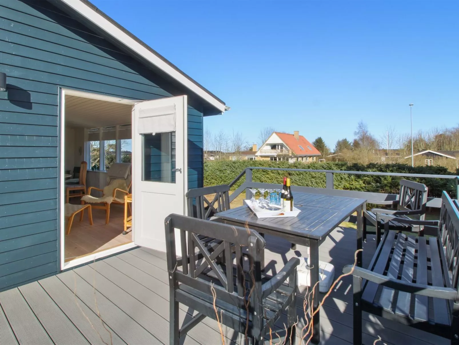"Shaya" - 500m from the sea-Buiten