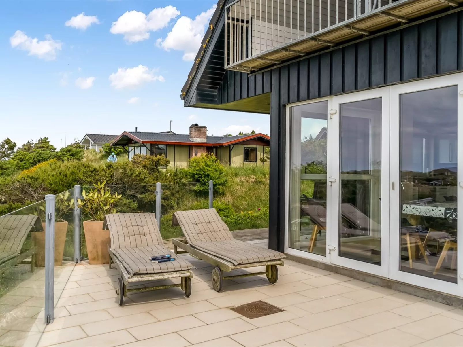 "Skamhals" - 700m from the sea-Buiten