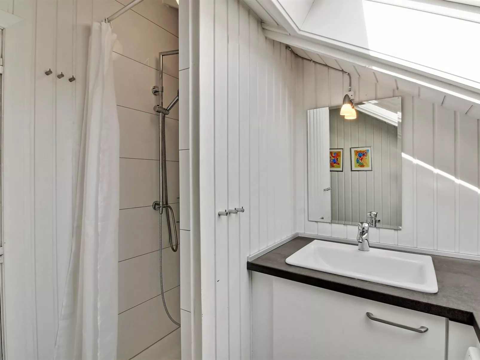 "Josie" - 200m from the sea-Binnen