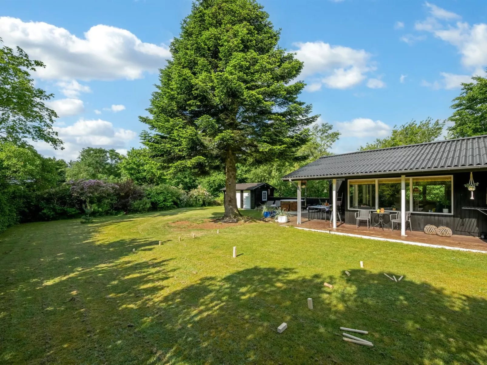 "Nelina" - 950m to the fjord-Buiten