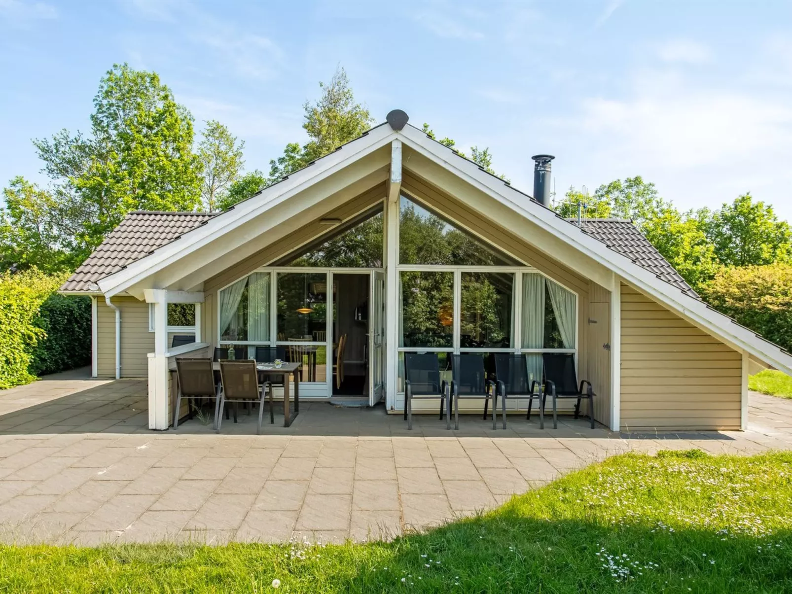 "Isving" - 1.1km to the fjord-Buiten