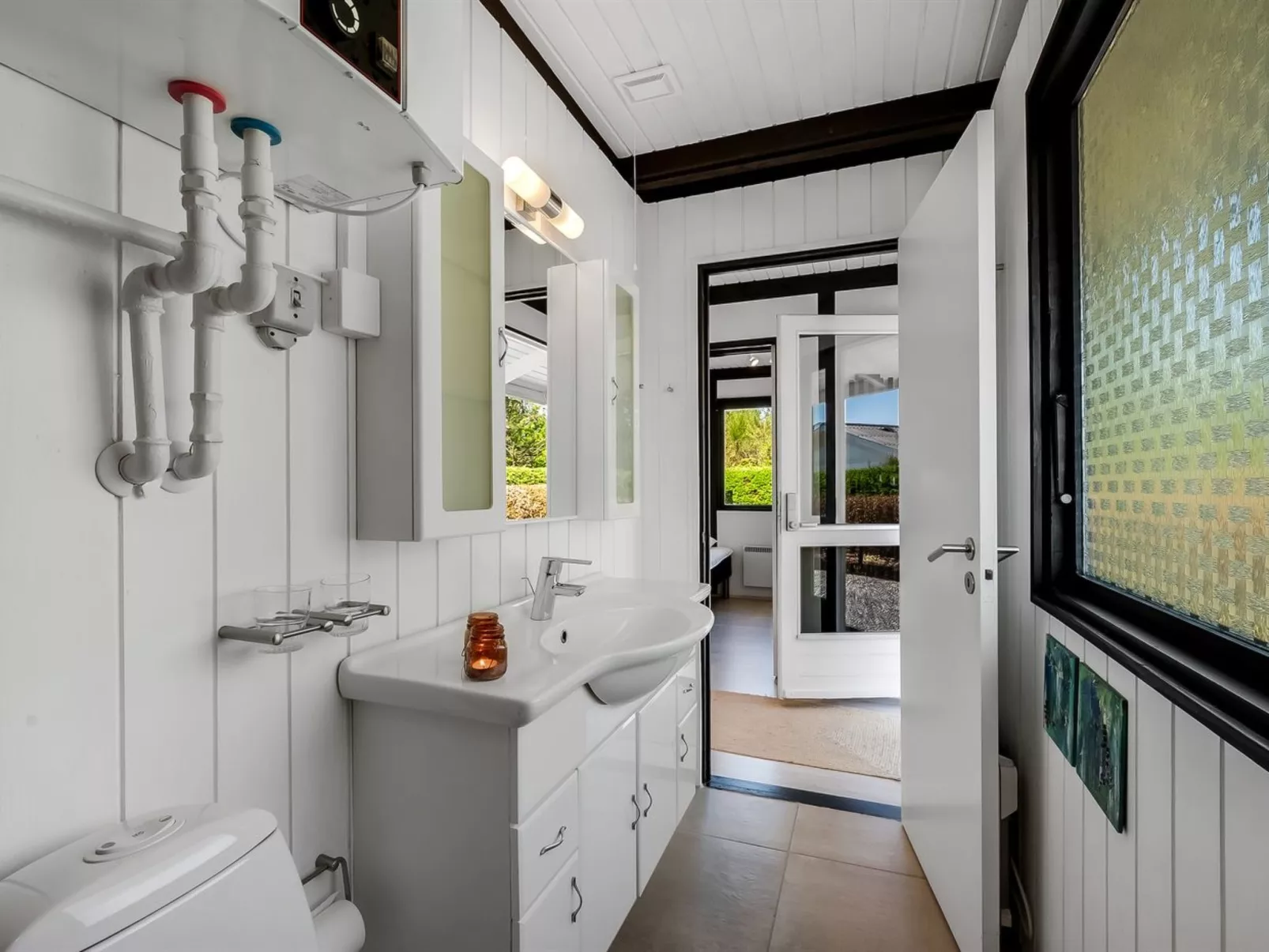 "Sigbrith" - 350m to the fjord-Binnen