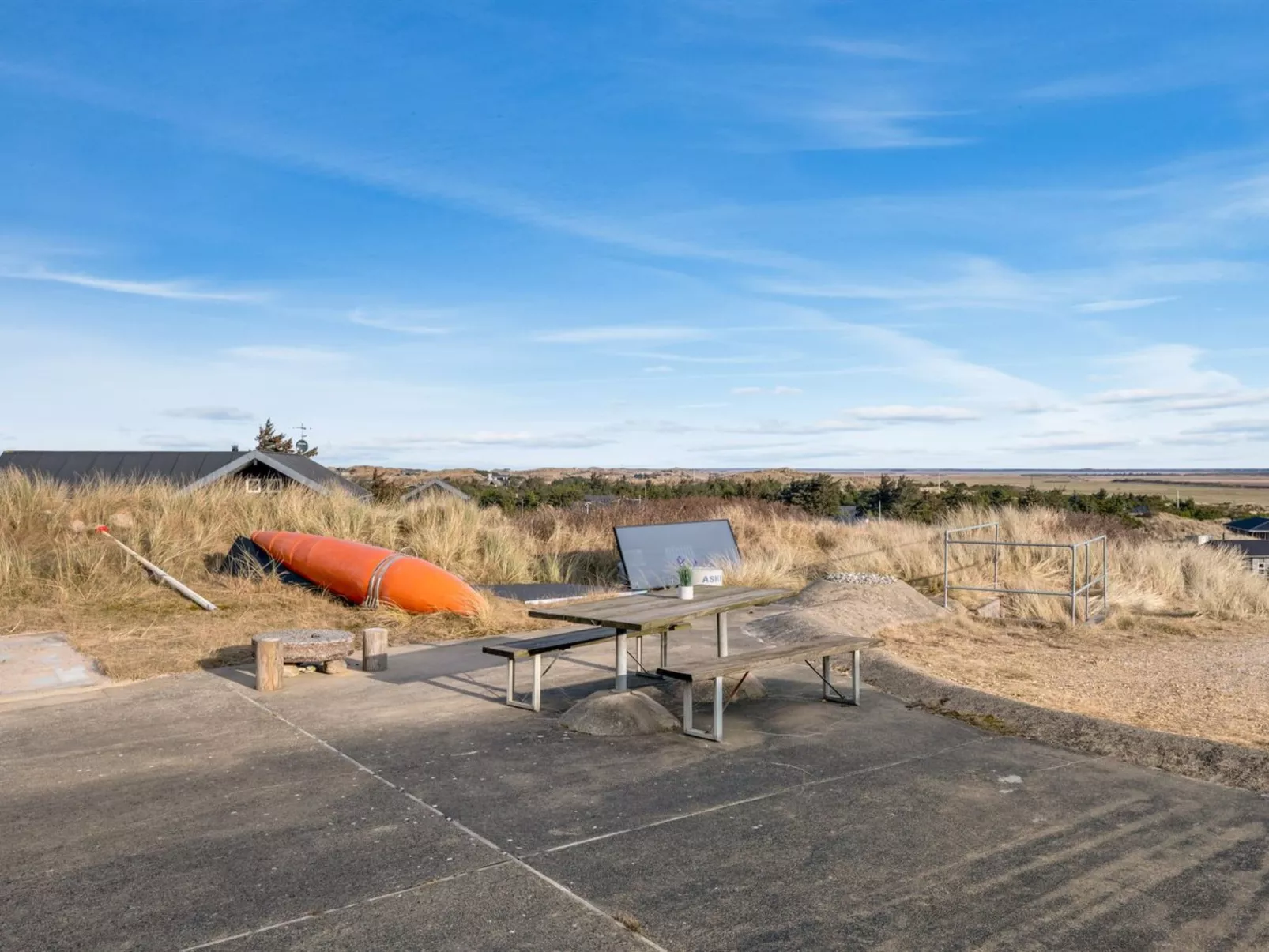 "Tahnee" - 450m from the sea-Buiten