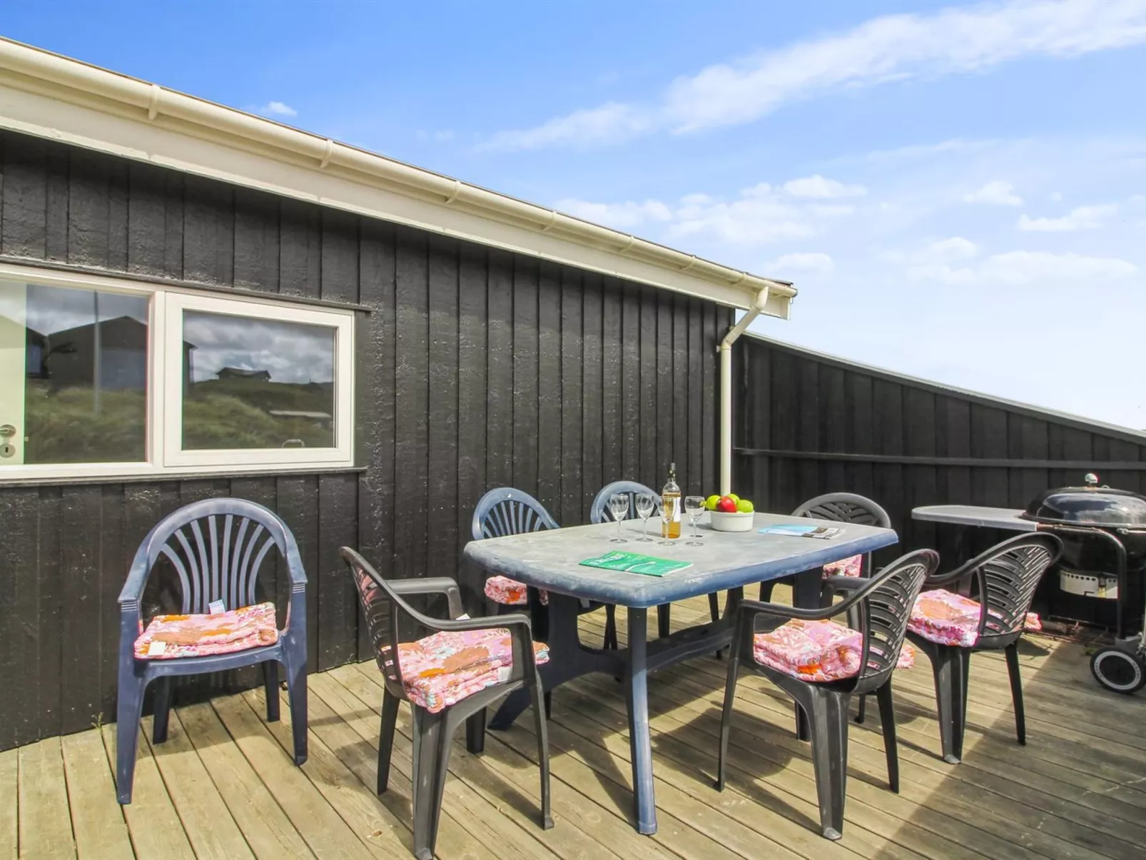 "Joske" - 50m from the sea-Buiten