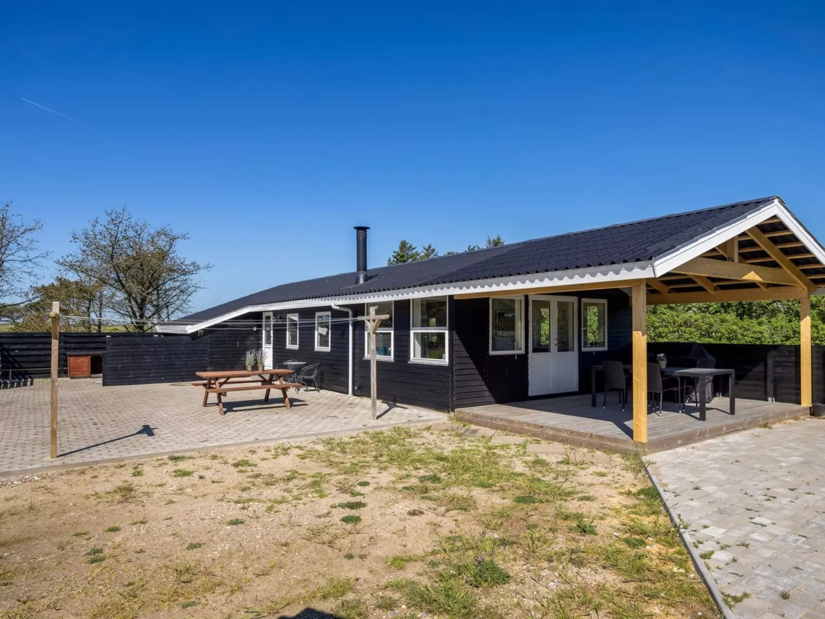 "Thorsten" - 500m from the sea-Buiten