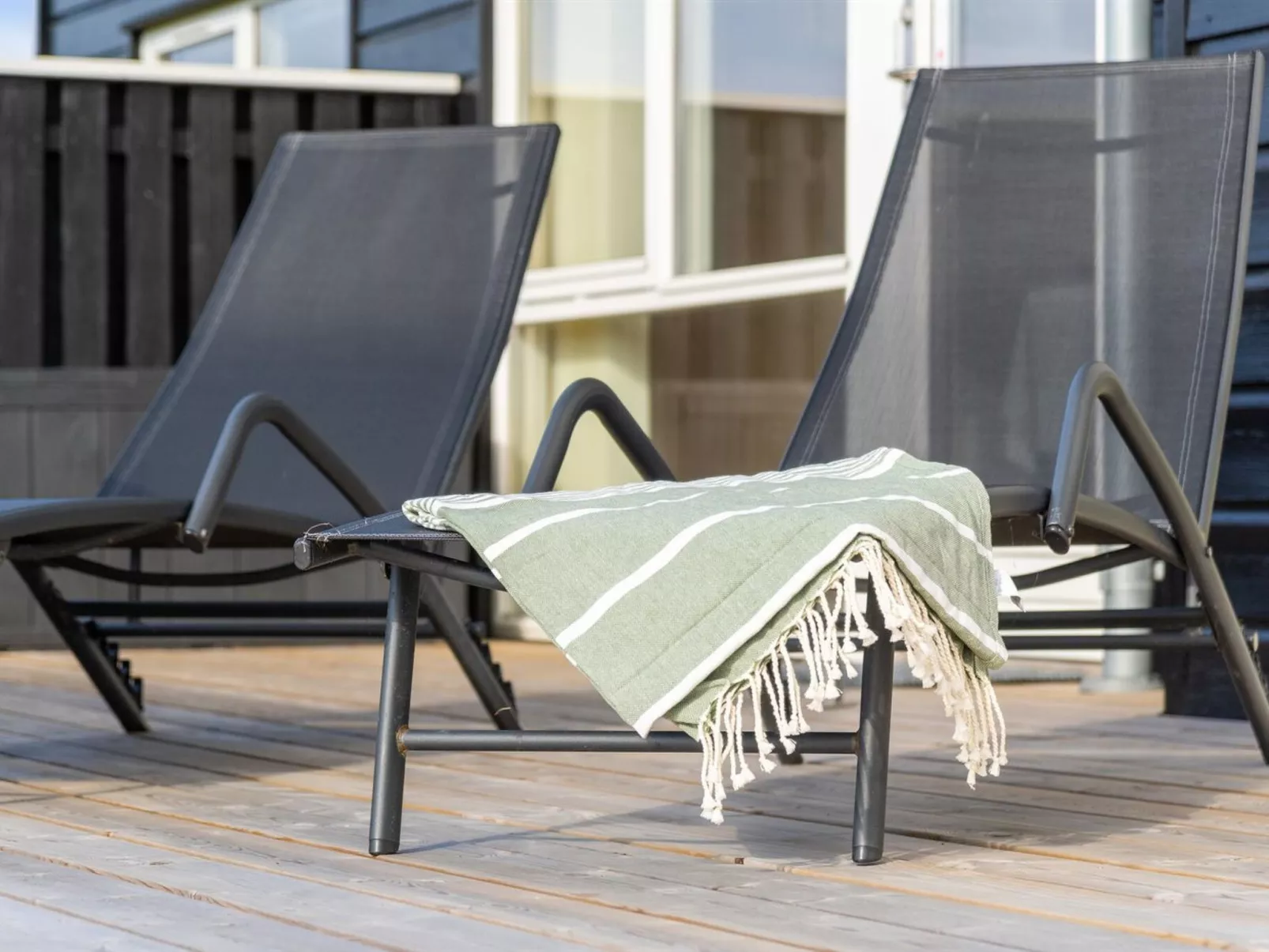 "Miriam" - 400m from the sea-Buiten