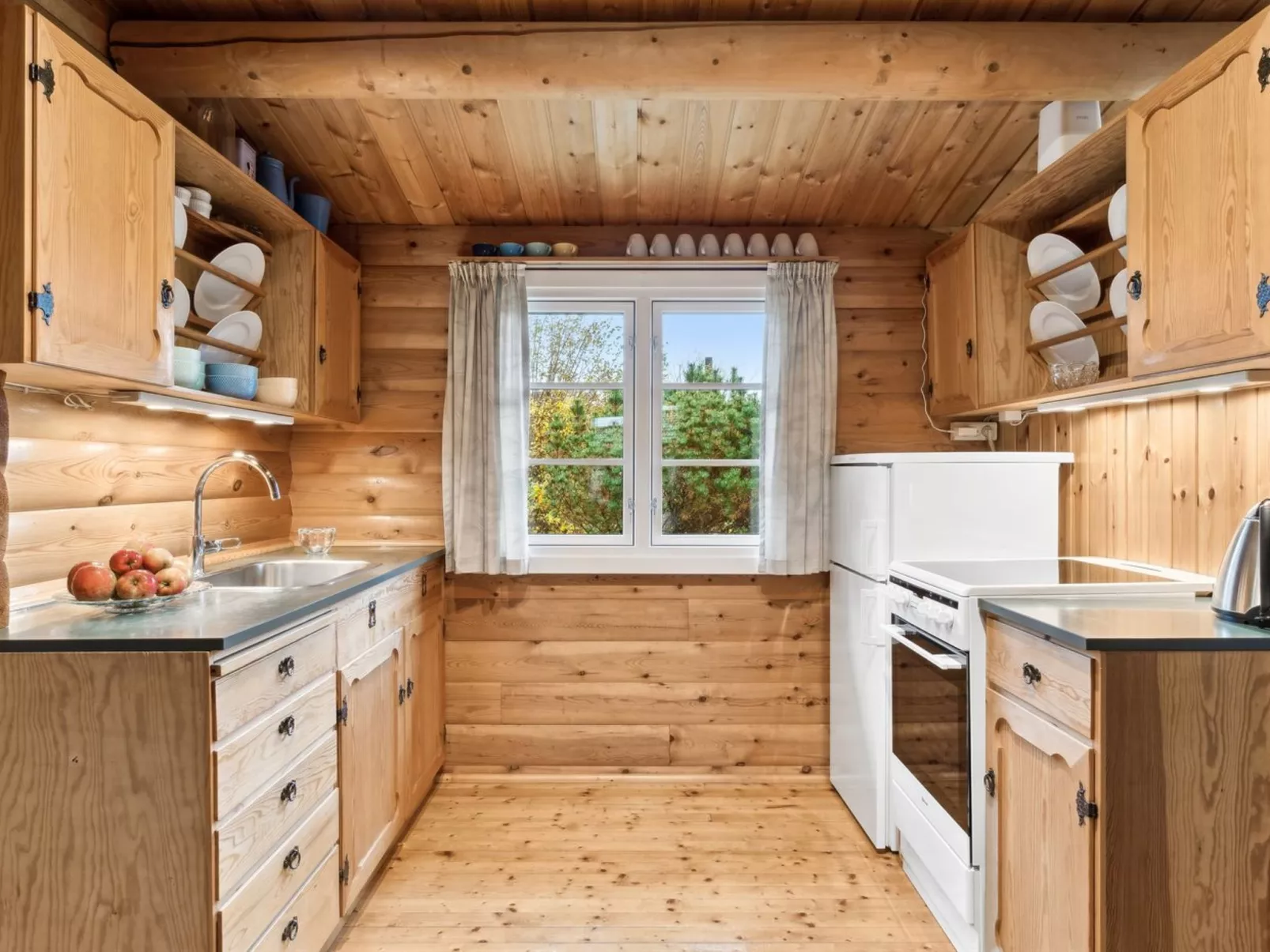 "Jeppe" - 500m from the sea-Binnen