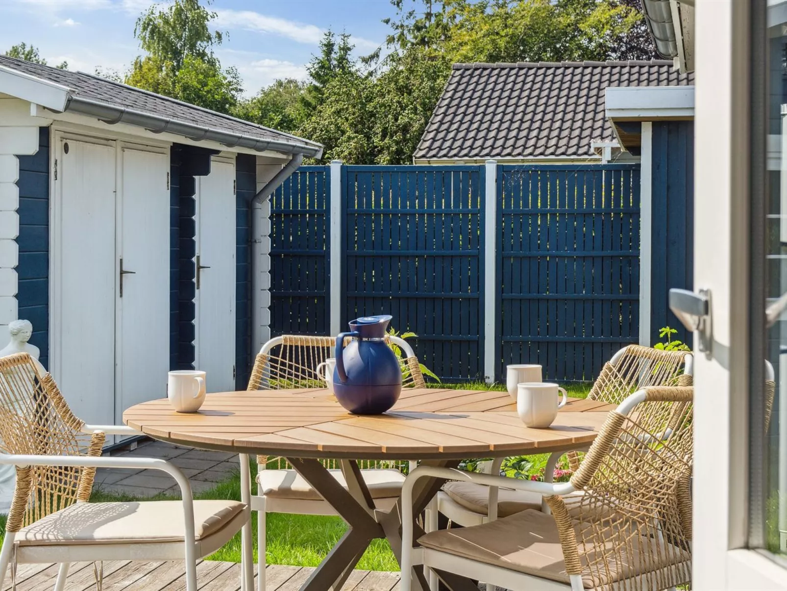 "Asvalde" - 200m to the fjord-Buiten