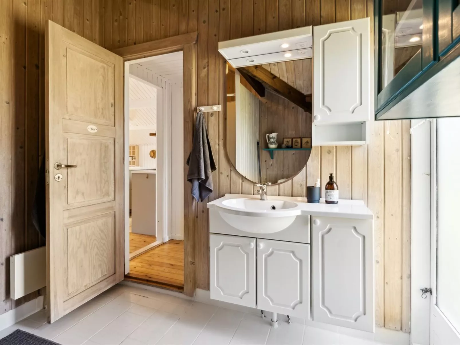 "Nayati" - 800m from the sea-Binnen