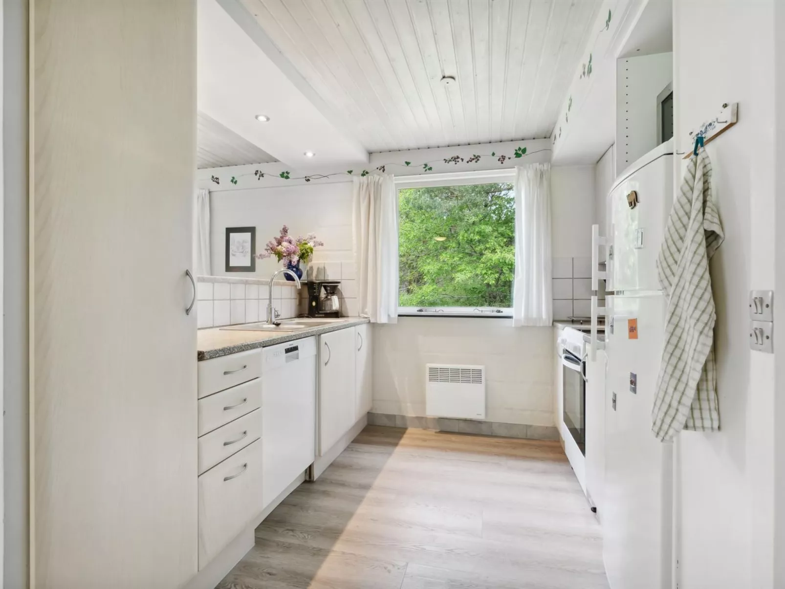 "Keyla" - 3.2km from the sea-Binnen